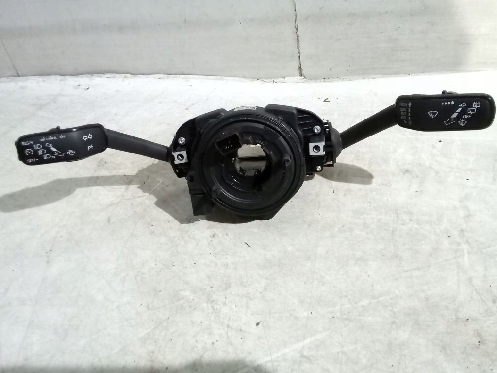 Skoda Fabia 3 III DEVIO LUCI TERGICRISTALLO TERGI 2Q0953521AG