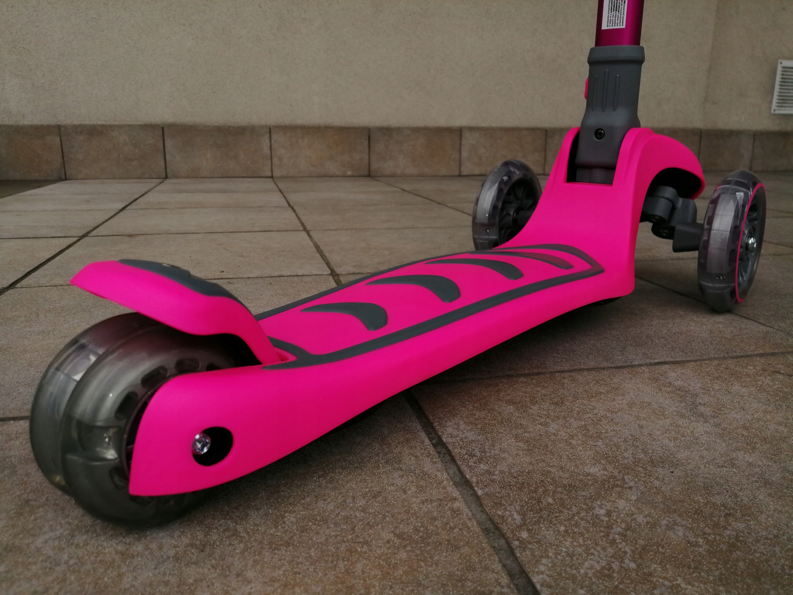 Solidna HULAJNOGA dla dzieci trójkołowa LED! Boogie Pink 3+ RÓŻOWA JAKOŚĆ Liczba kół 3