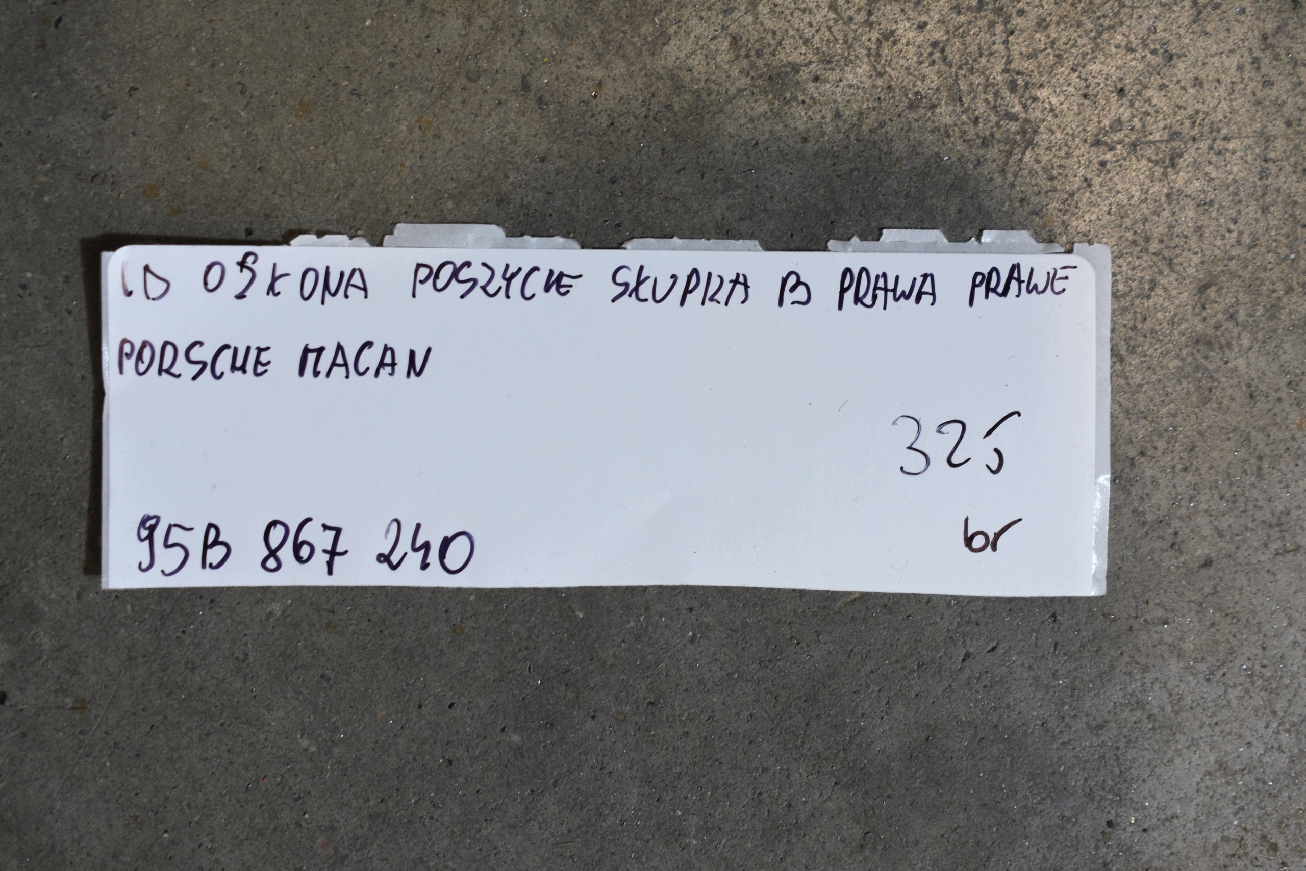 IDEALNA cover side SLUPKA B right PORSCHE MACAN 1