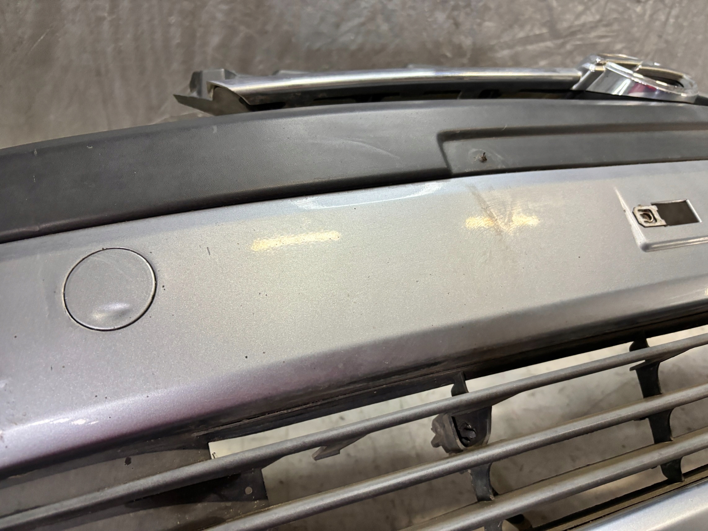 front bumper Opel Corsa C k: Z163