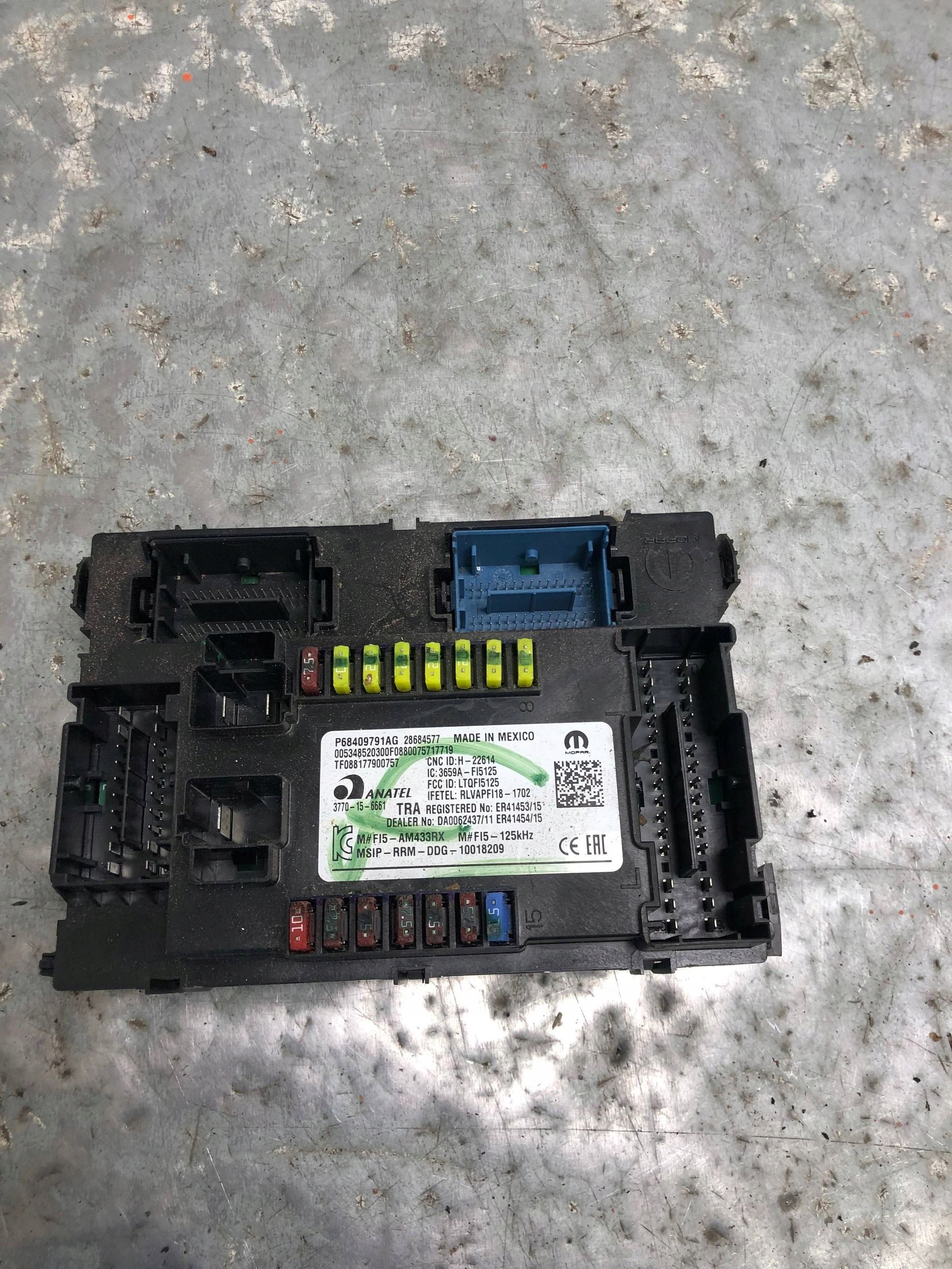 Module fusibles JEEP COMPASS II P68409791AG
