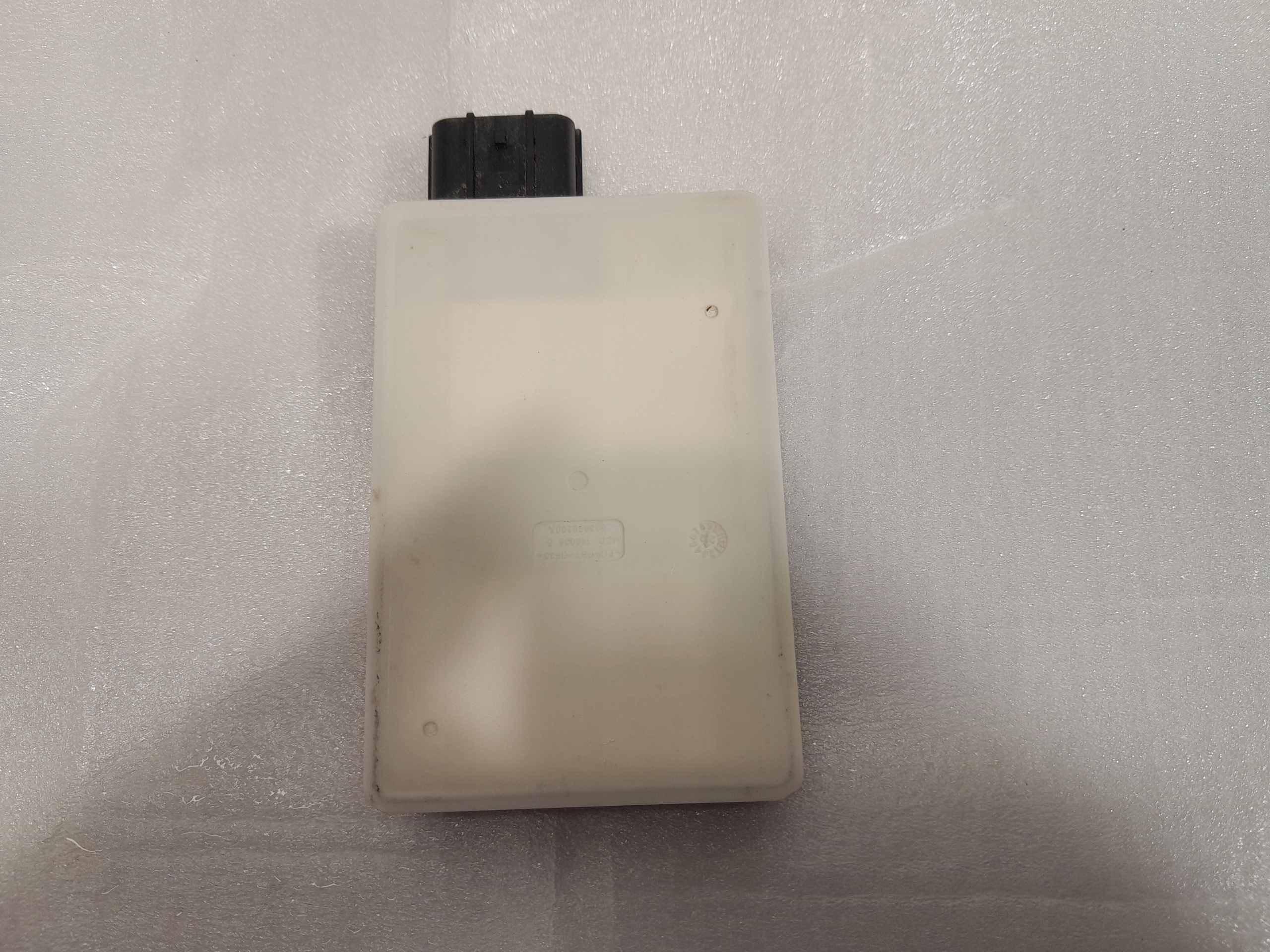 CHRYSLER PACIFIKA 17- RADAR MARTWEGO POLA 04672786AD
