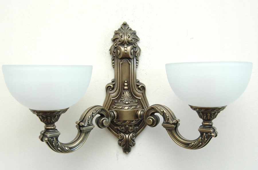 Mosadzné nástenné svietidlo, nástenná lampa z mosadze