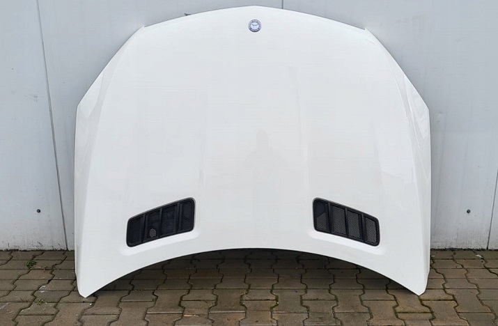 MERCEDES ML W166 11-15R MASKA ZDERZAK PAS BŁOTNIK XENON ILS 650 Kolor biały