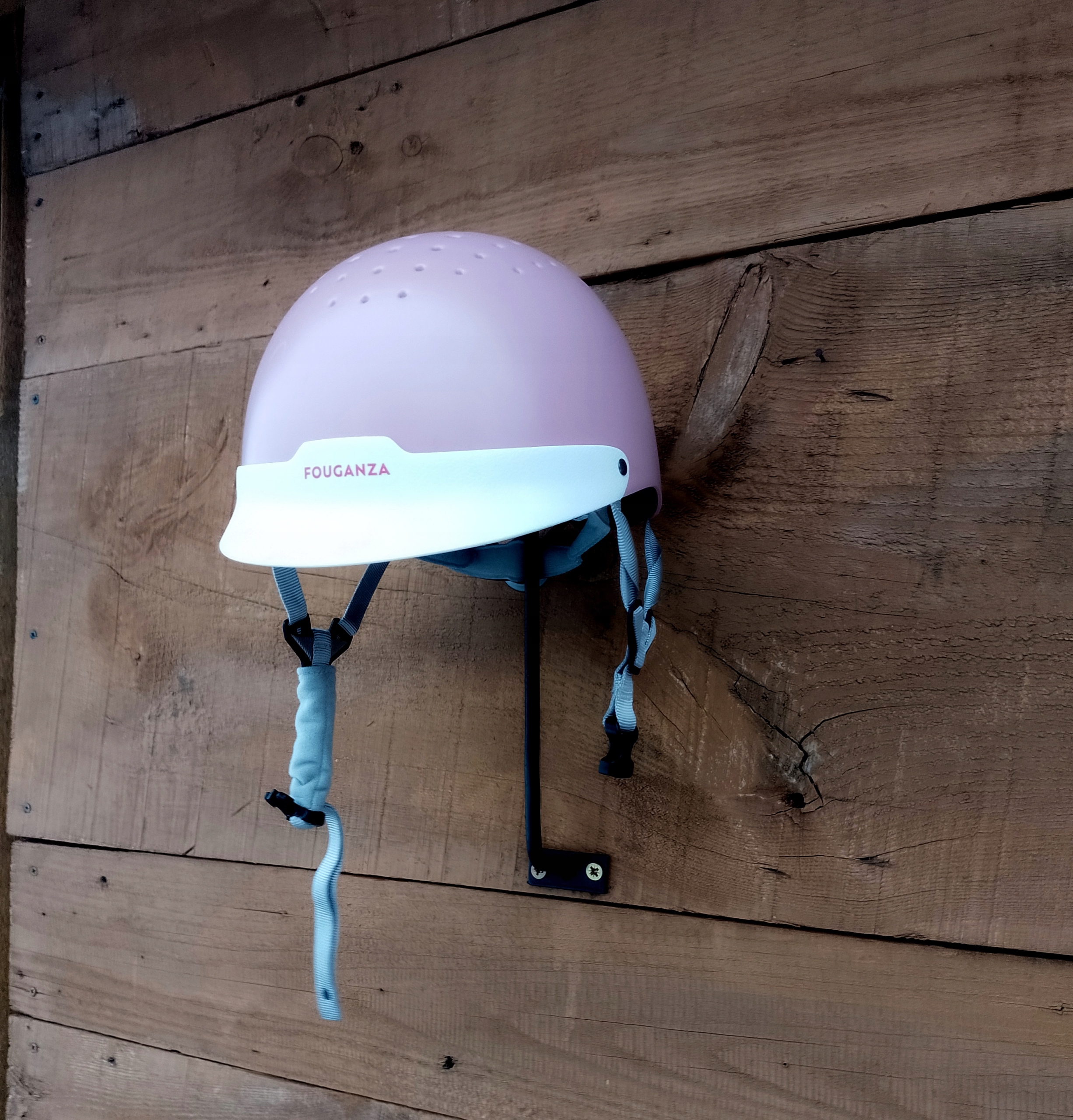 

Stojak na kask hełm