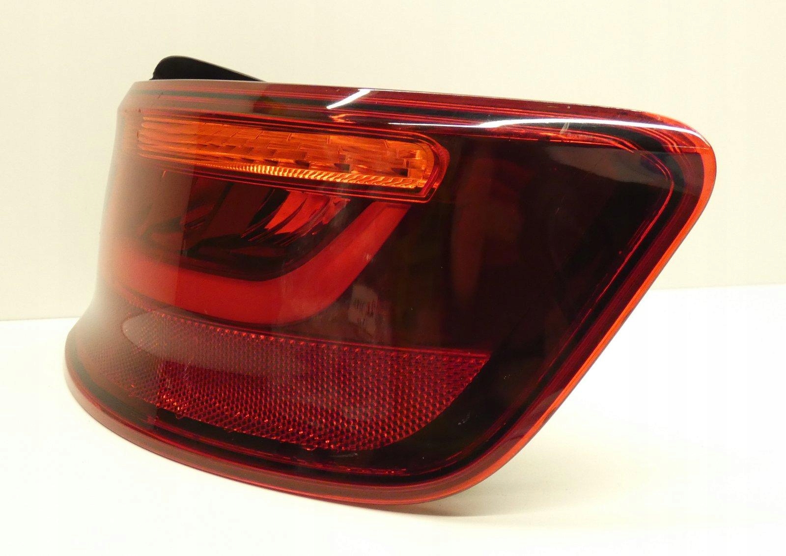 AUDI A3 8V4945096D 2012-2016 Licht heck hinten rechts LED