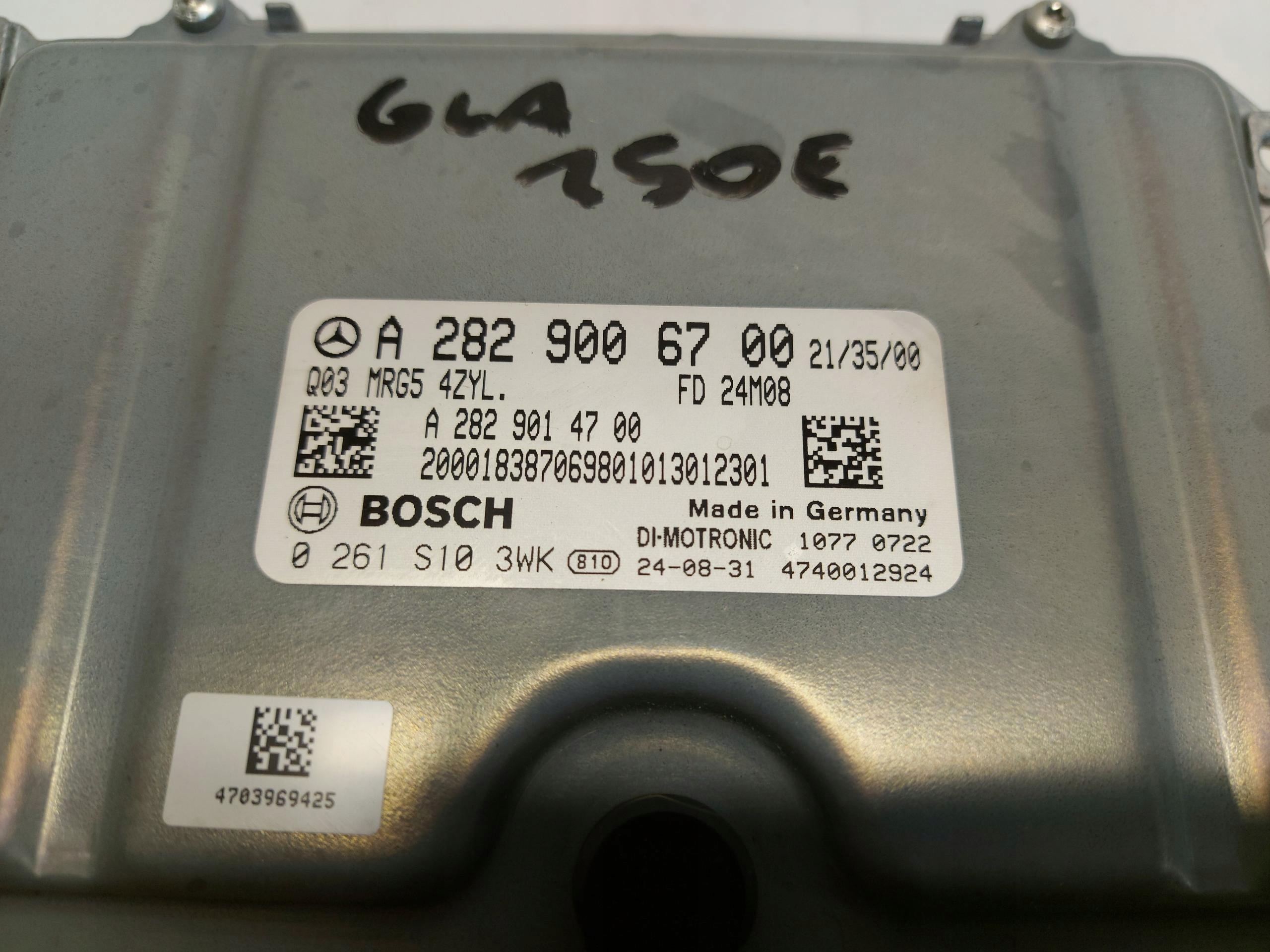 Mercedes GLA 250e LIFT H247 computer control unit of the engine A2829006700