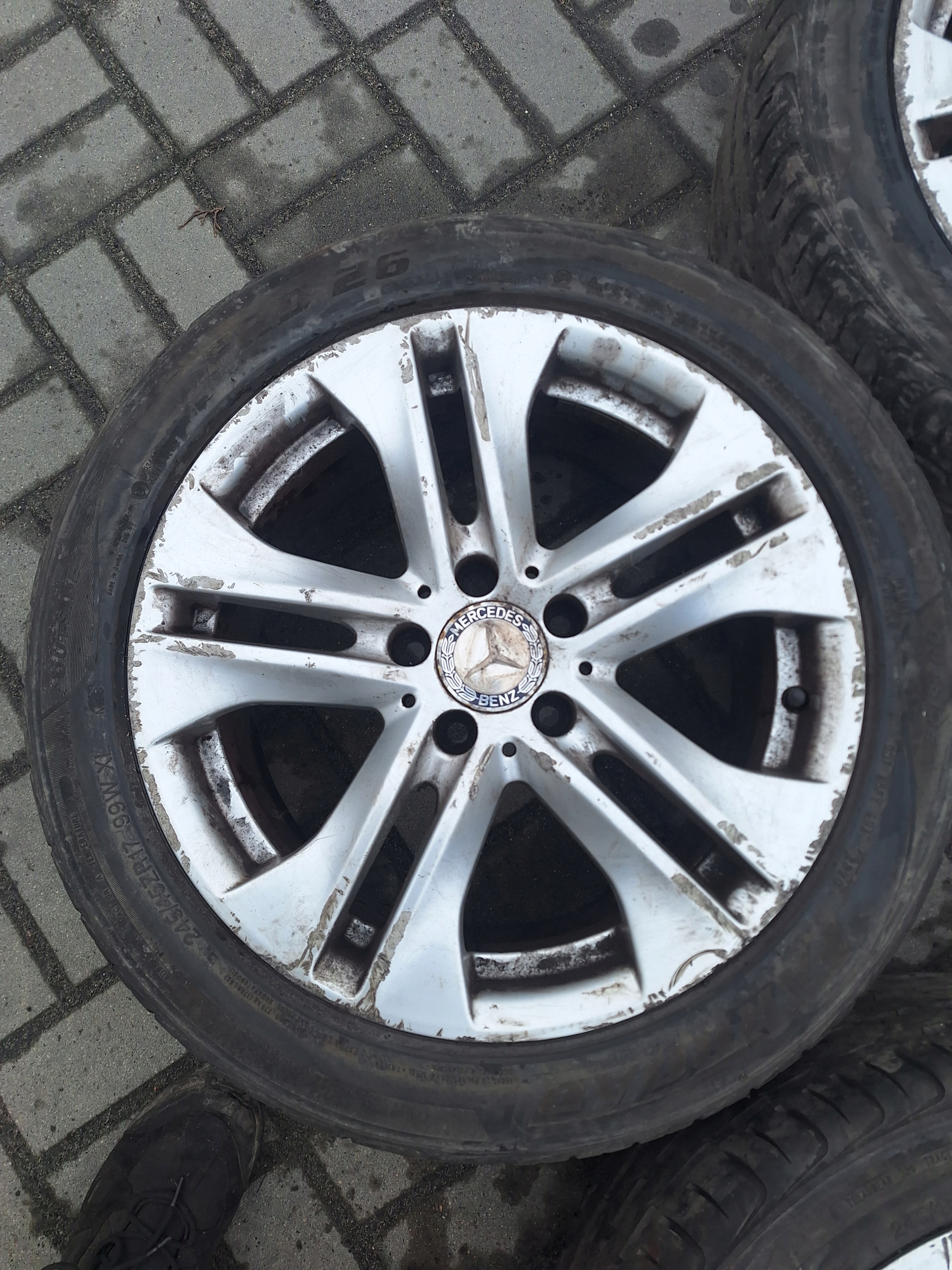 MERCEDES E-KLASA W212 09-13 discs + tyres 245/45 R17