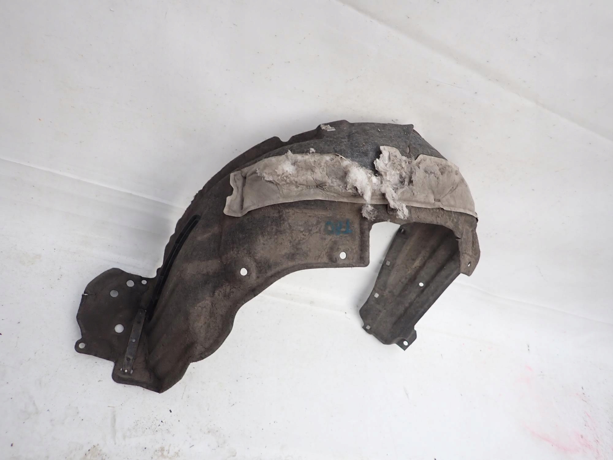 TOYOTA RAV4 IV 4 13-19 mudguard front front right