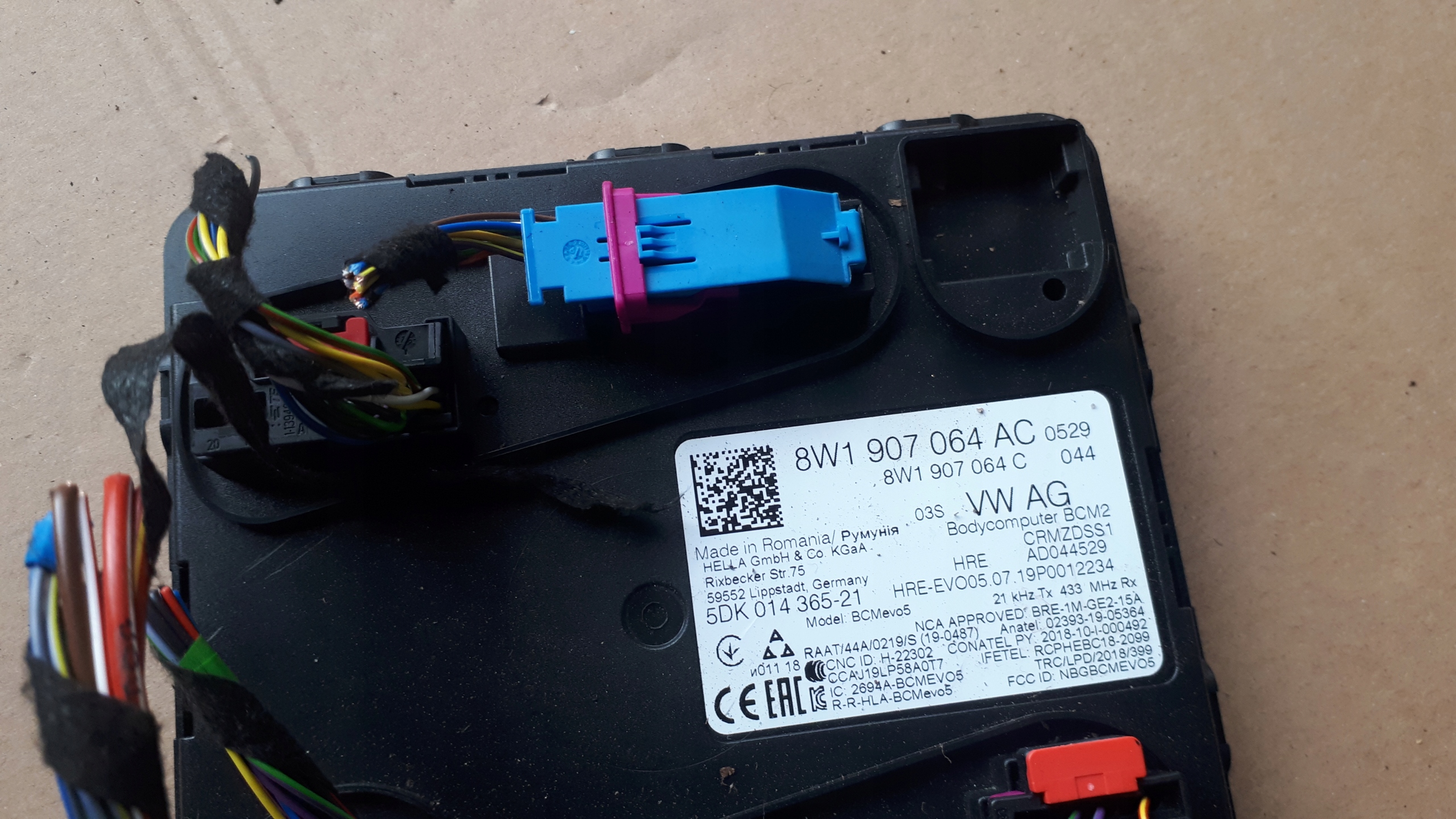 S4 B9 A4 8W UNITÉ COMMANDE CONFORT 8W1907064AC S5 A5