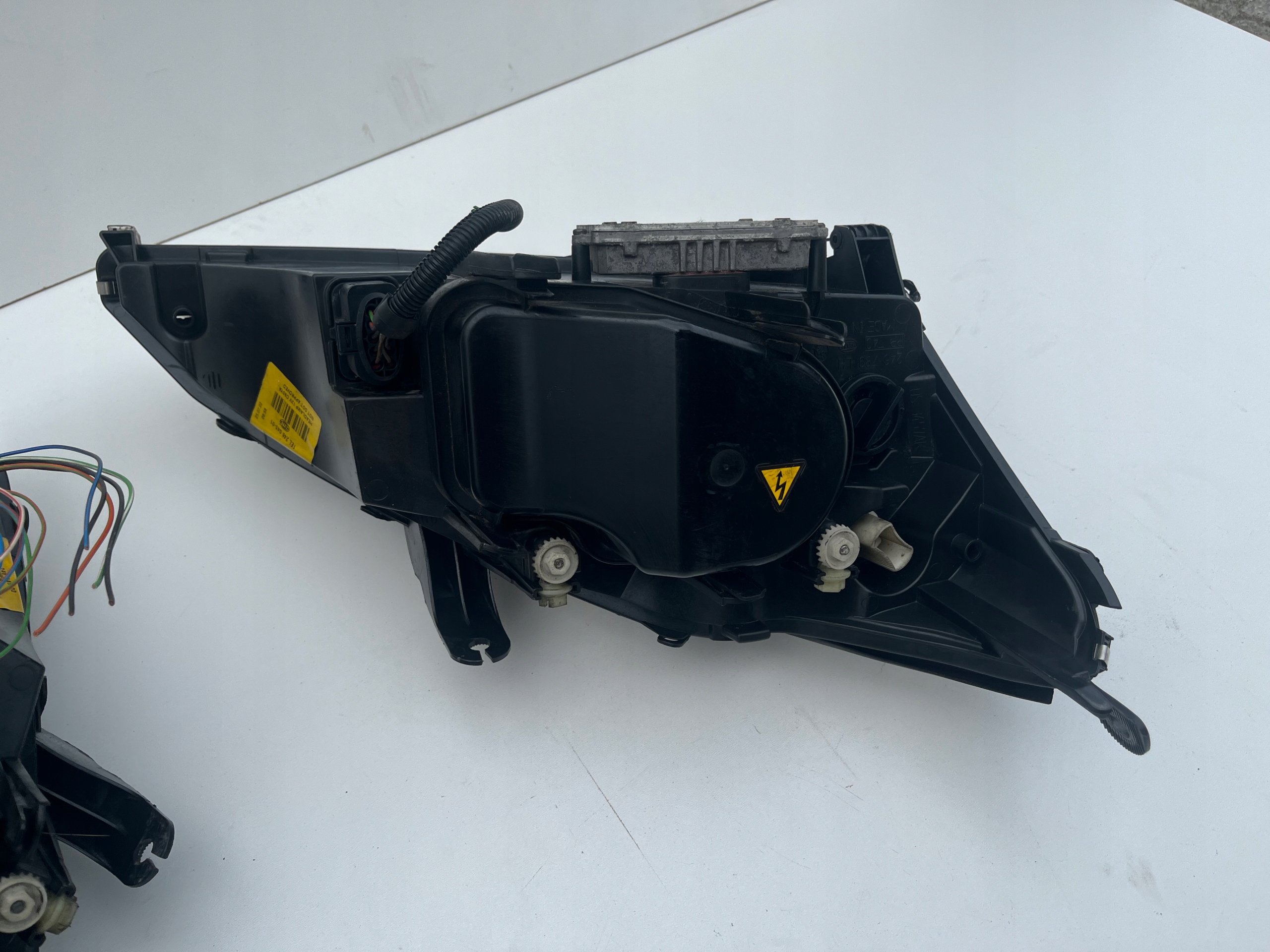 light Reflektor front right left Ford FOCUS Mk1 LIFT Xenon OEM 01-08r.