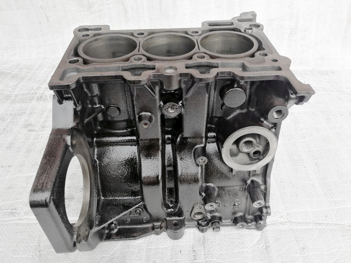 FORD PUMA FIESTA FOCUS C-MAX 1,0ECOBOOST BLOK YJB Producent części Ford OE