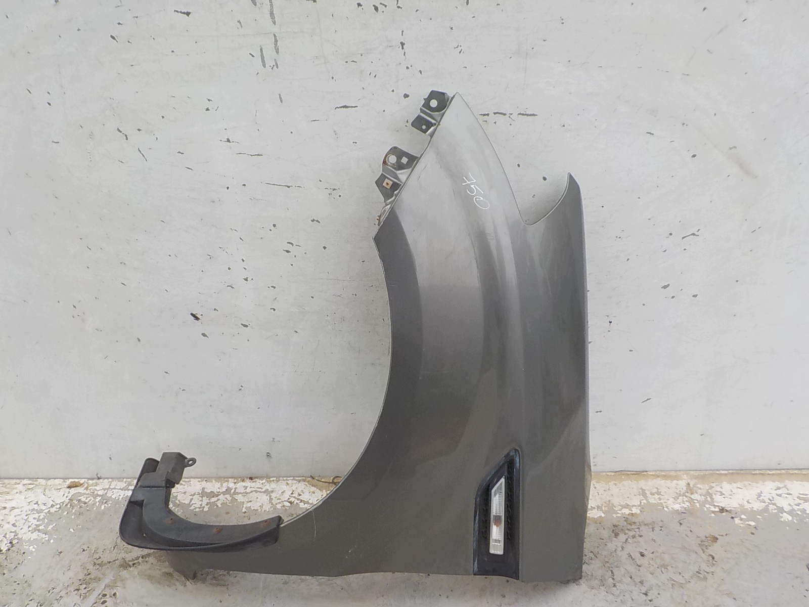 750 KIA SOUL and 11-14 fender left front front