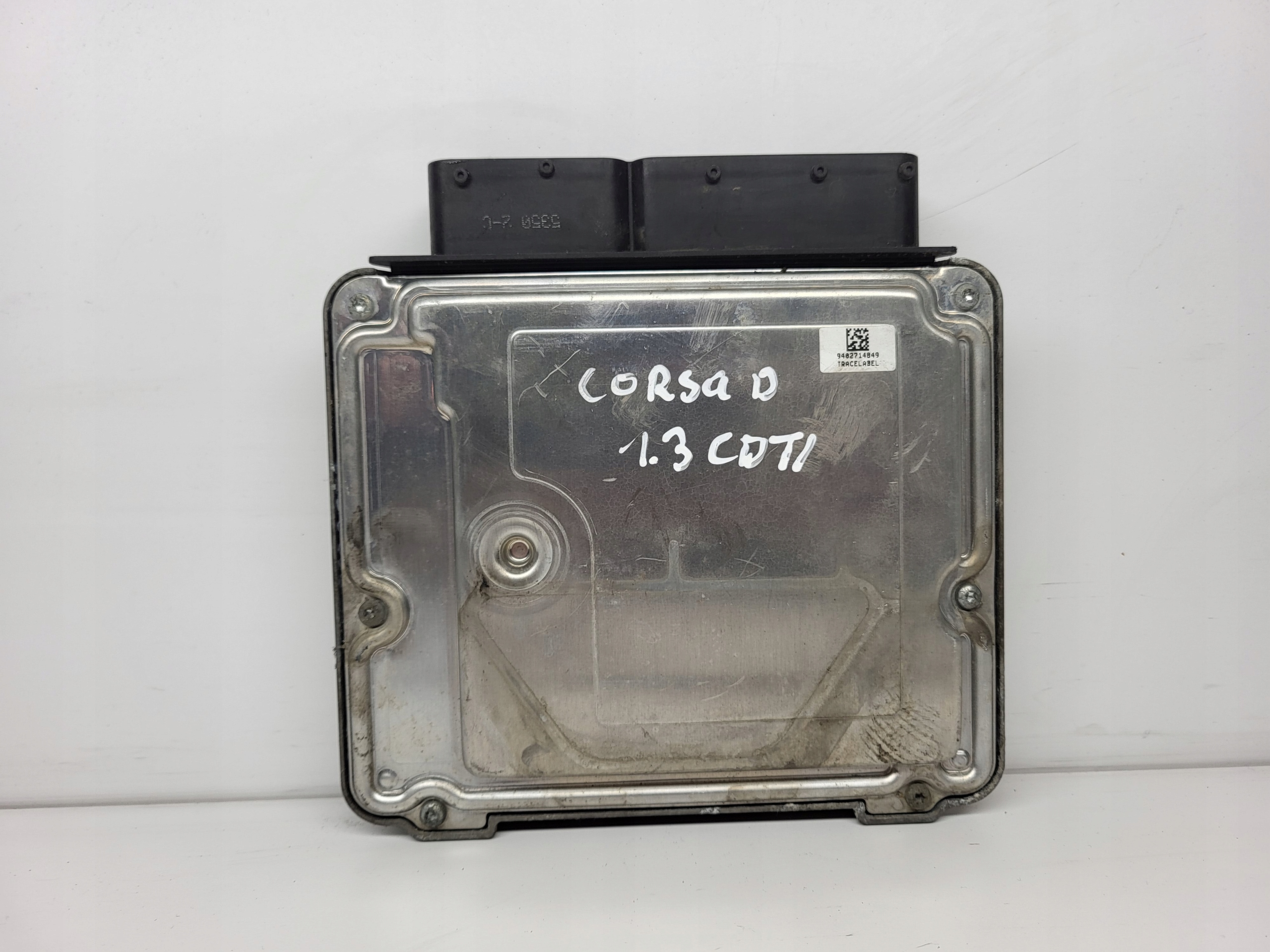 OPEL CORSA D control unit computer of the engine 1.3 CDTI 55578997 0281017713 BOSCH