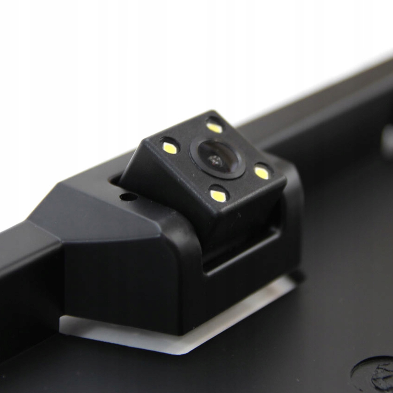 Ramka tablicy rejestracyjnej z kamerą XD-402 Night Model AMIO XD-402 