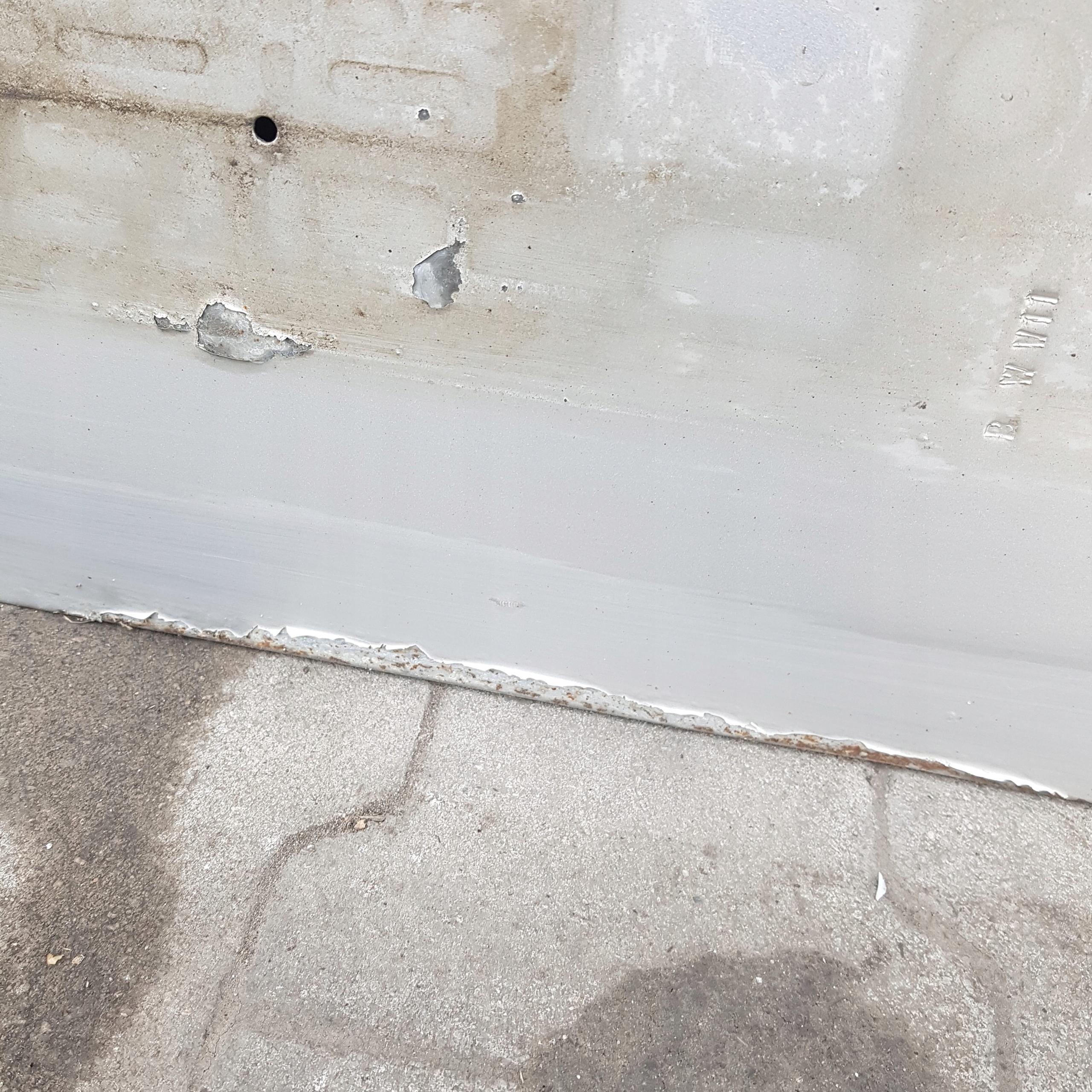 door SKRZYDELKOWE left rear. RENAULT TRAFIC 2