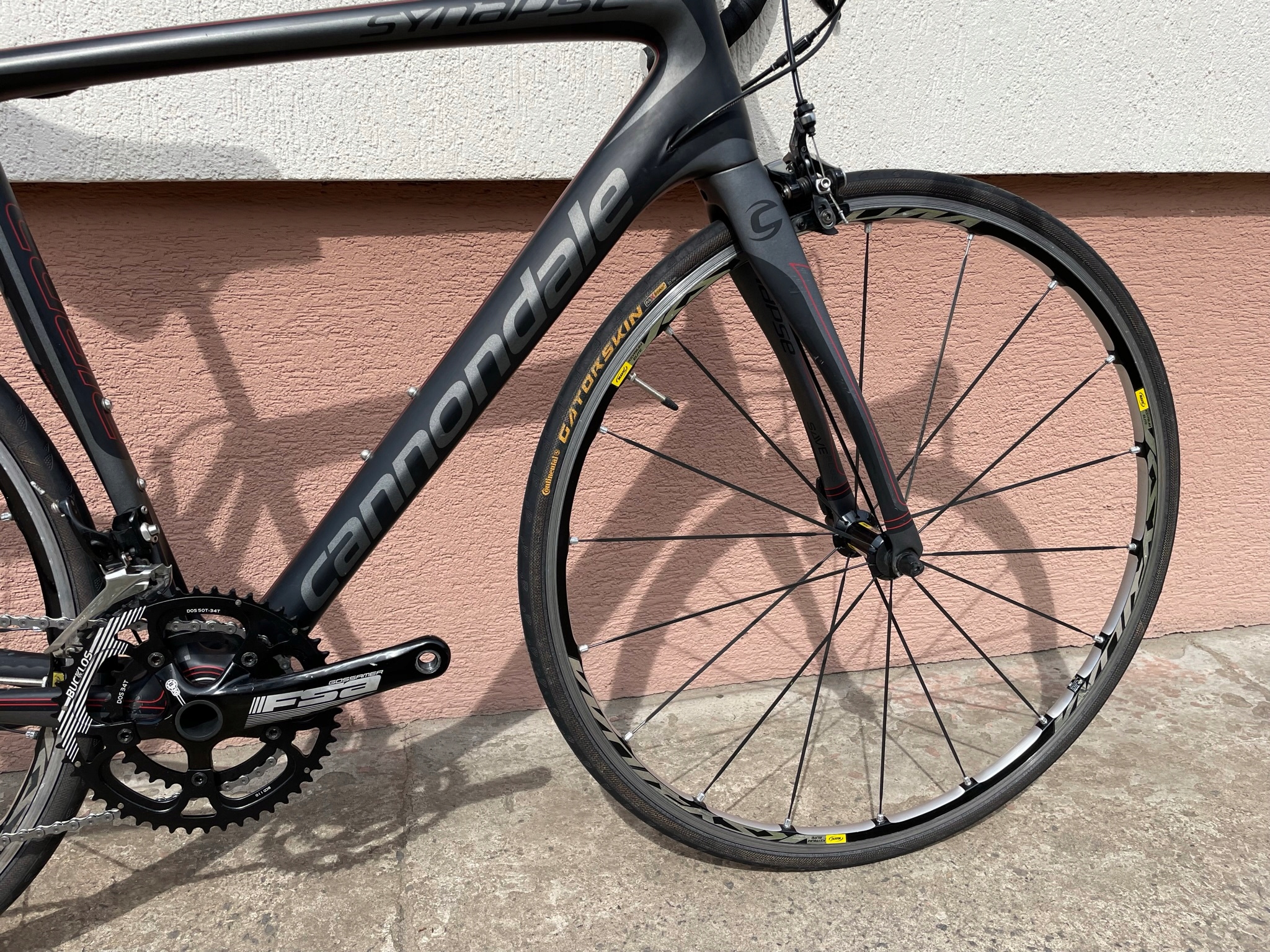 Rower używany Cannondale Synapse, full carbon Materiał ramy karbon