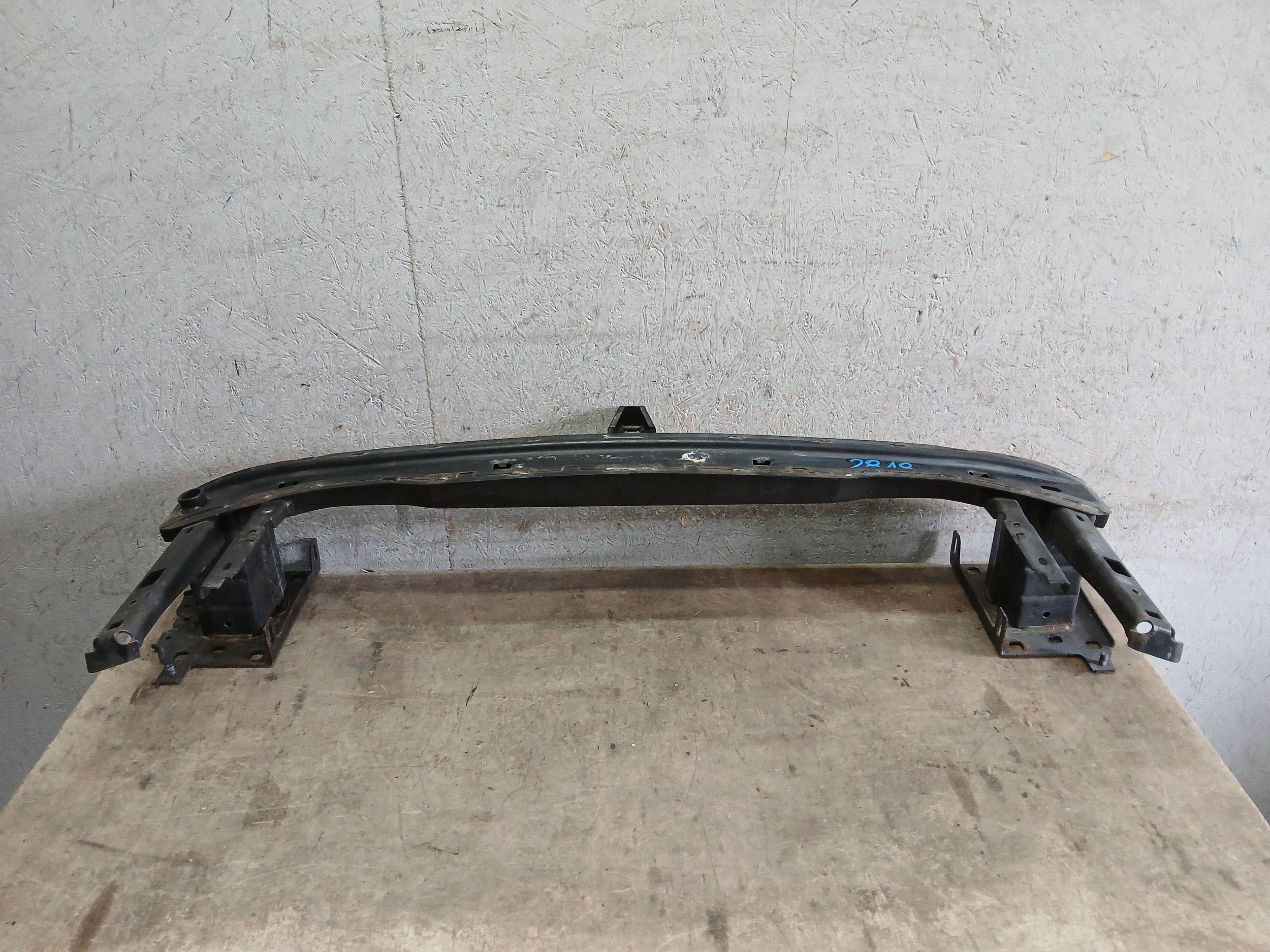 TRAVERSA paraurti Anteriore SKODA OCTAVIA IV 4