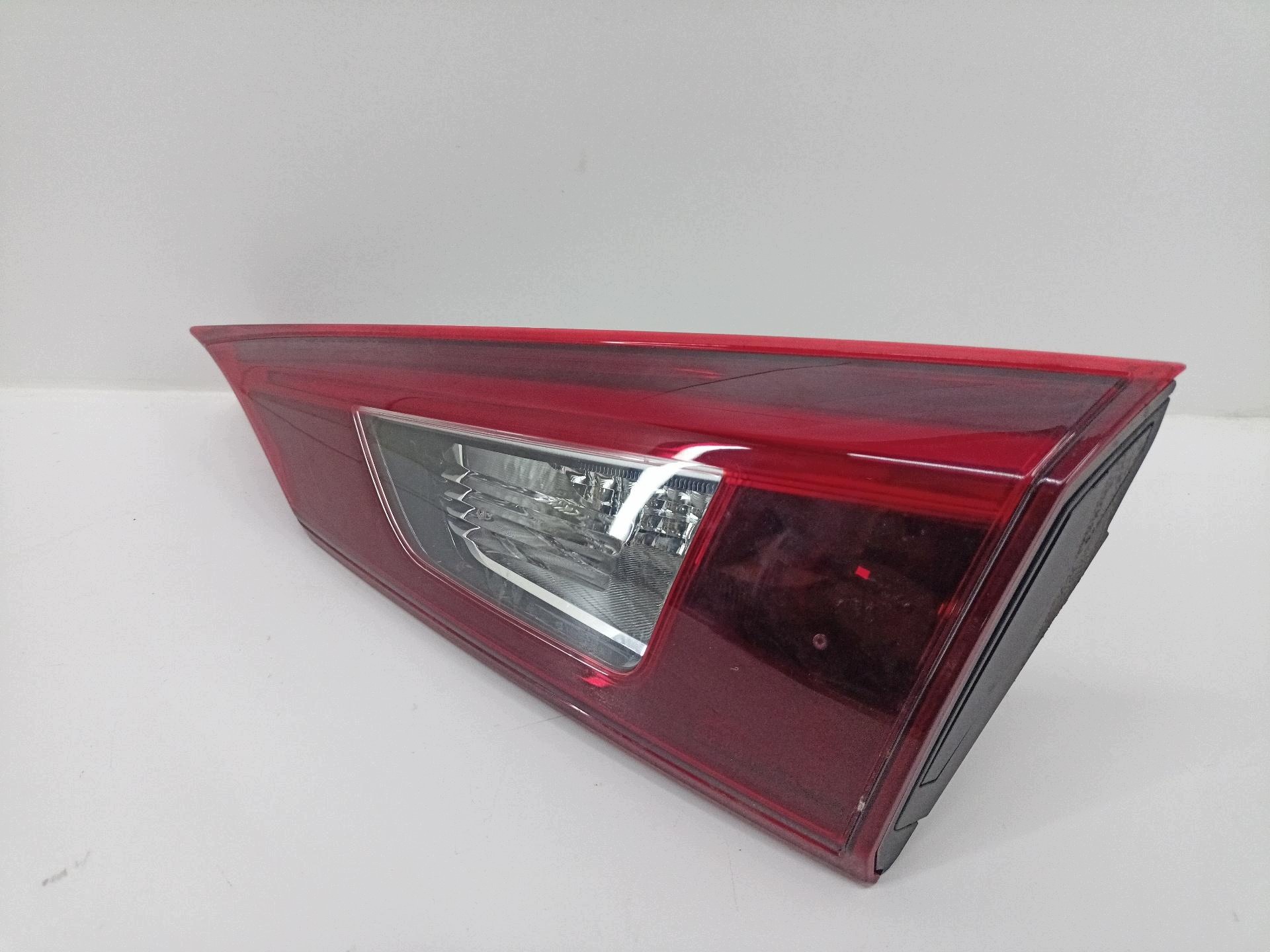 light rear to the bonnet right side Mazda 3 3 2014 B45A-513F0