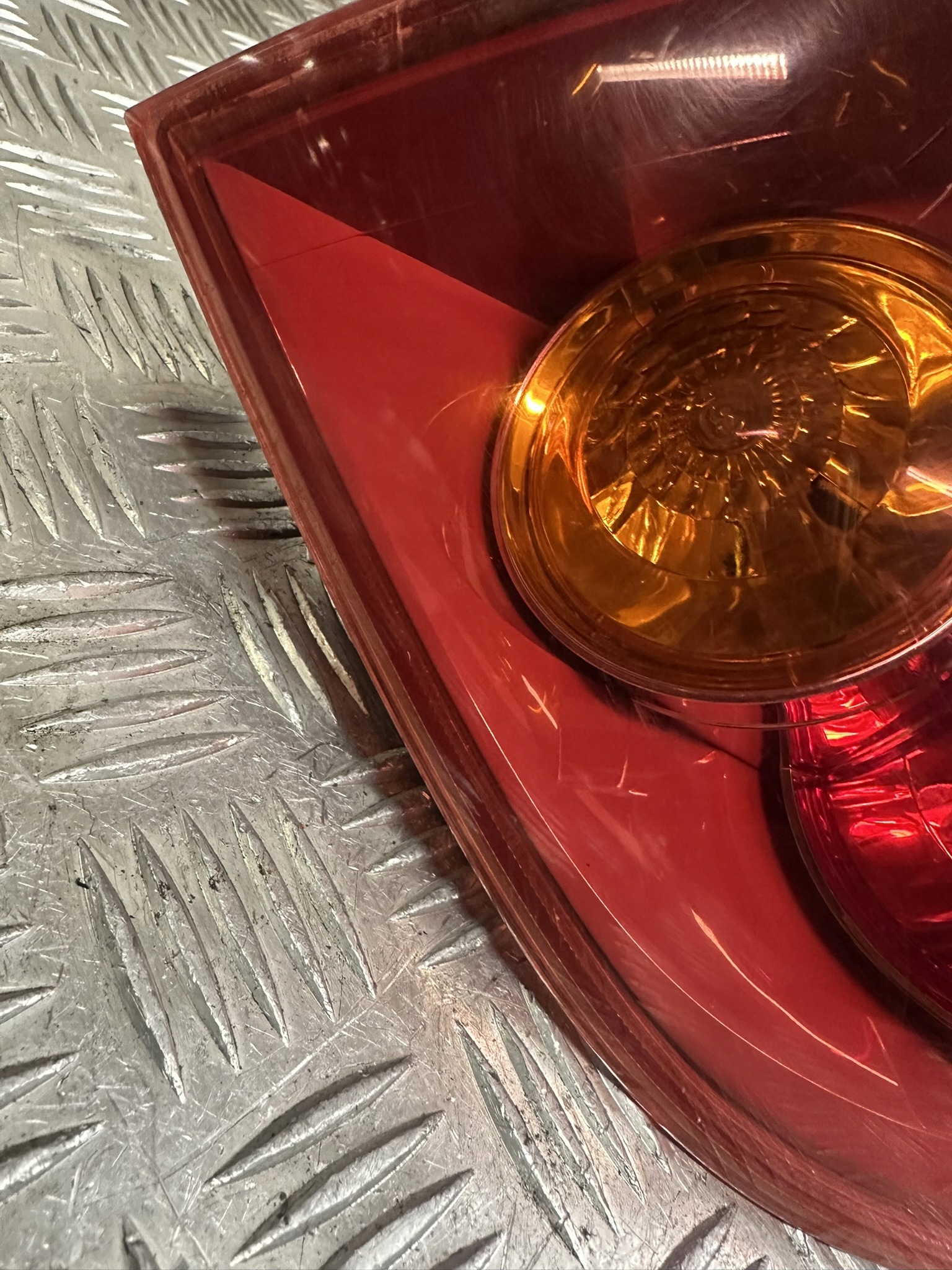 fanale faro destra posteriore W parafango MAZDA 3