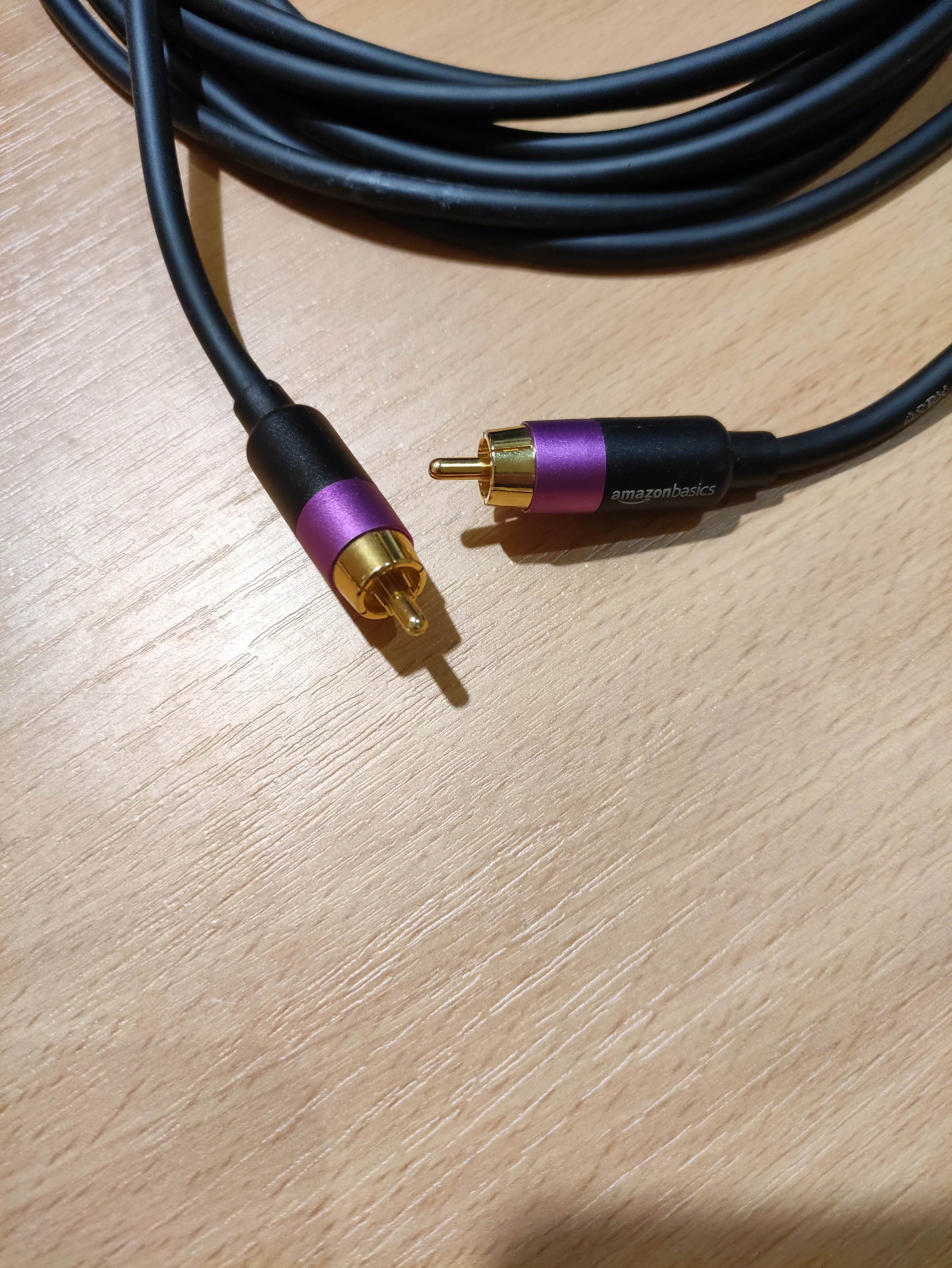 Kabel do subwooferów Amazon PBH-19090 standardowy (RCA - RCA) 7,6 m Marka Amazon