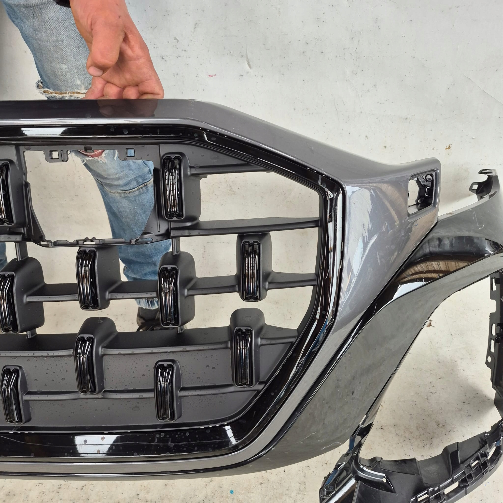 AUDI Q8 4M S-LINE LIFT 24- bumper front front SPR PDC