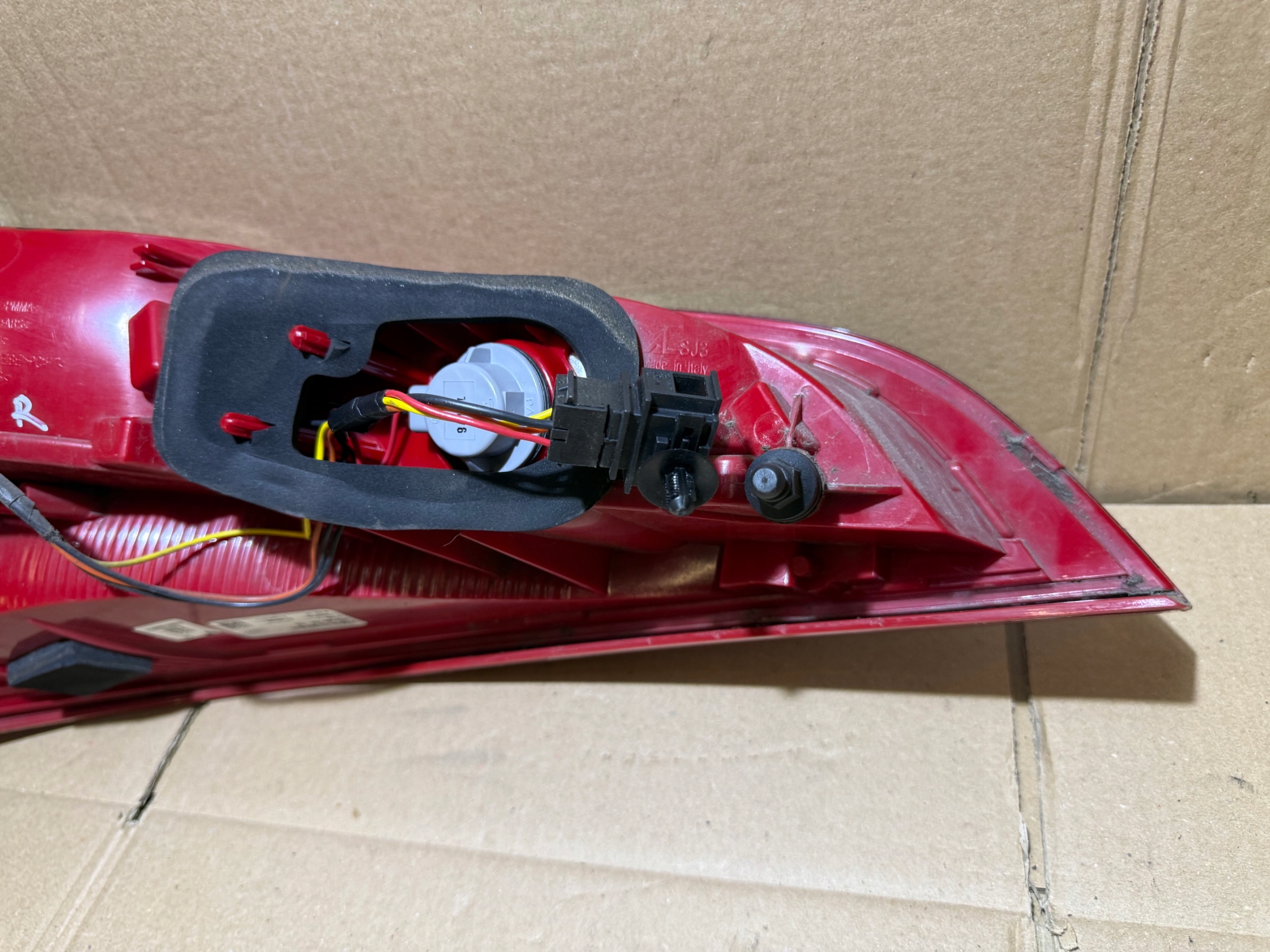 AUDI Q5 8R light right rear right rear part 8R0945094