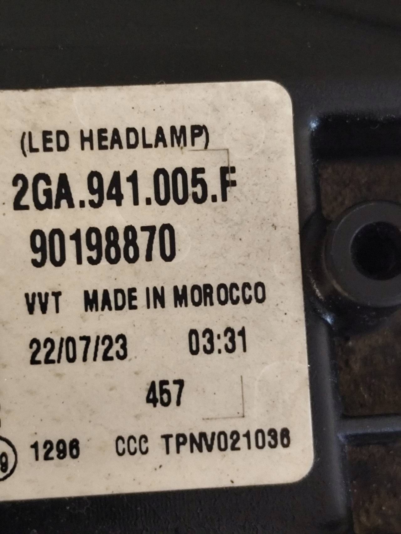 VW T-ROC LIFT 2GA light front left FULL LED 2GA941005F dismantling