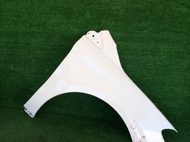 MERCEDES W246 B-KLASA 12- fender right front