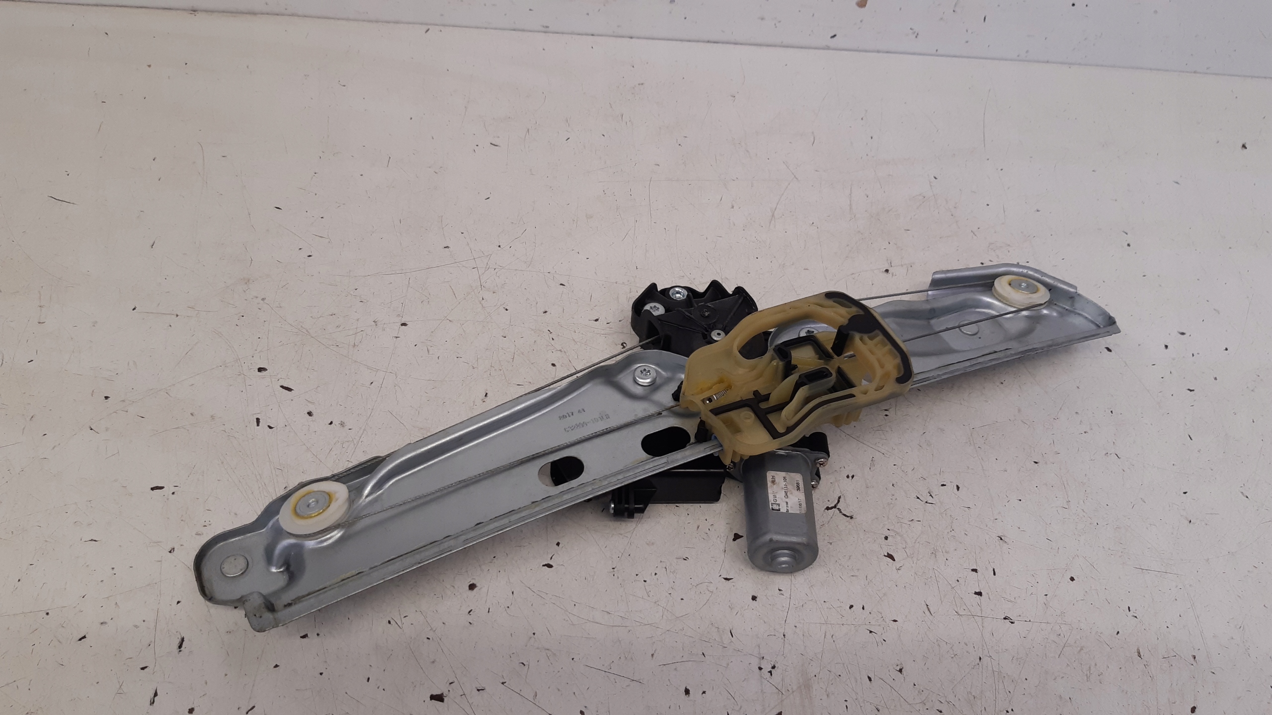 window regulator left rear part 39134105 Opel Astra K