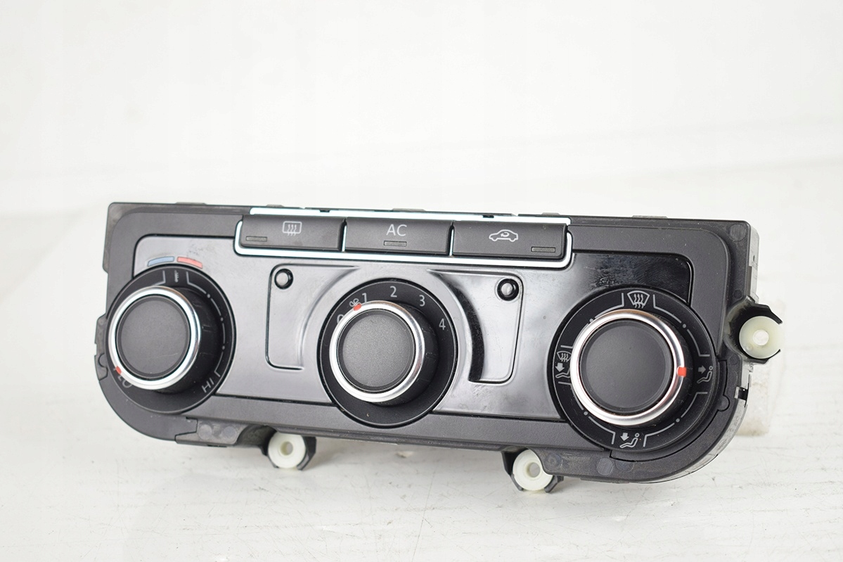 Unite commande clima Bouches buses VW GOLF VI 5HB009751