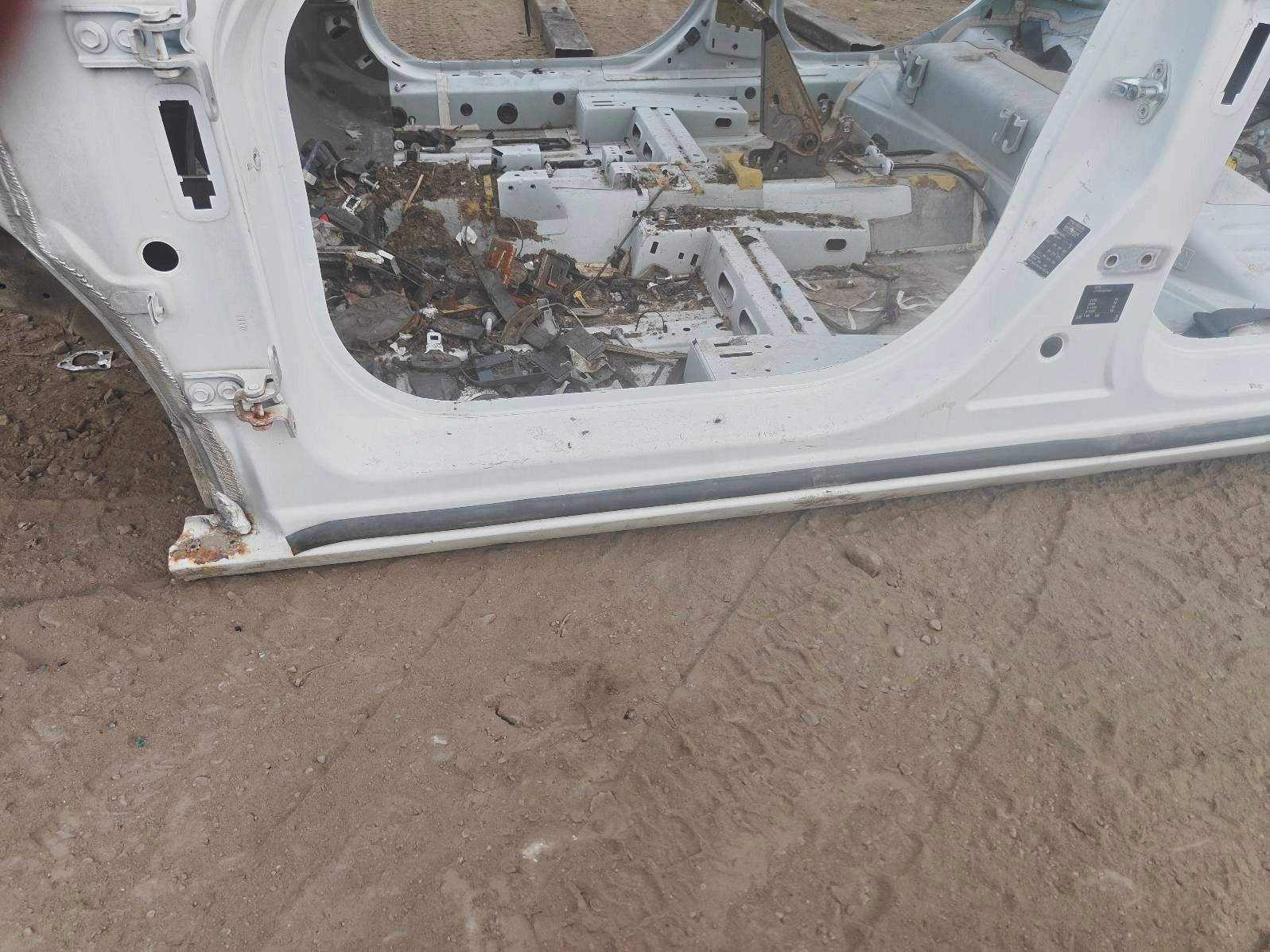threshold left + pillar central OPEL ASTRA J Y40R