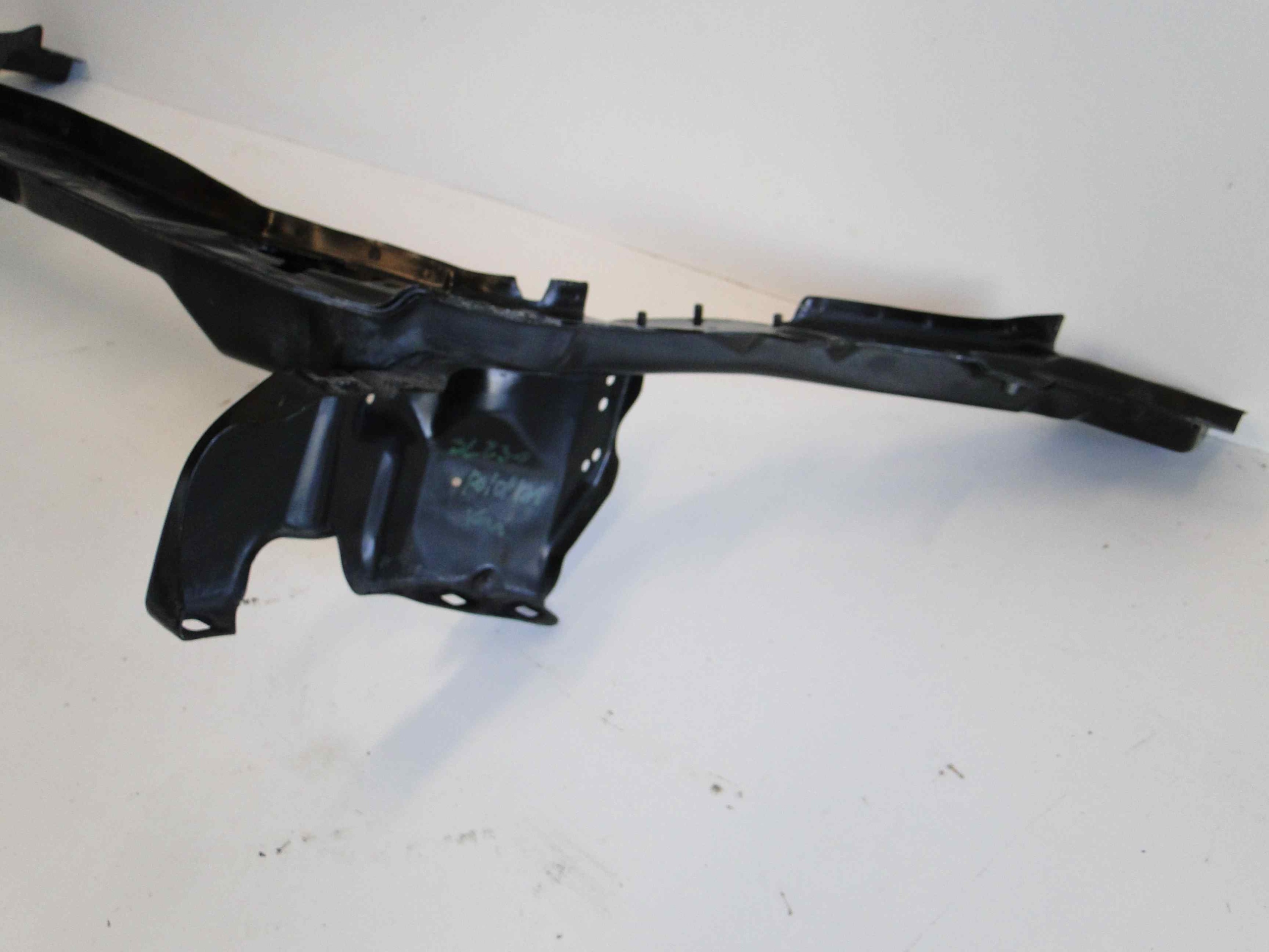 MERCEDES SL R230 230 PAS PRZEDNI WZMOCNIENIE Typ samochodu Samochody osobowe