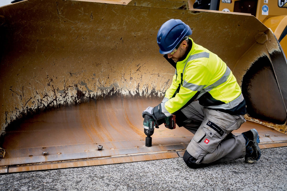 Metabo SSW 18 LTX 1750 BL Zakrętak Udarowy 2100 Nm Napięcie (V) 18 V