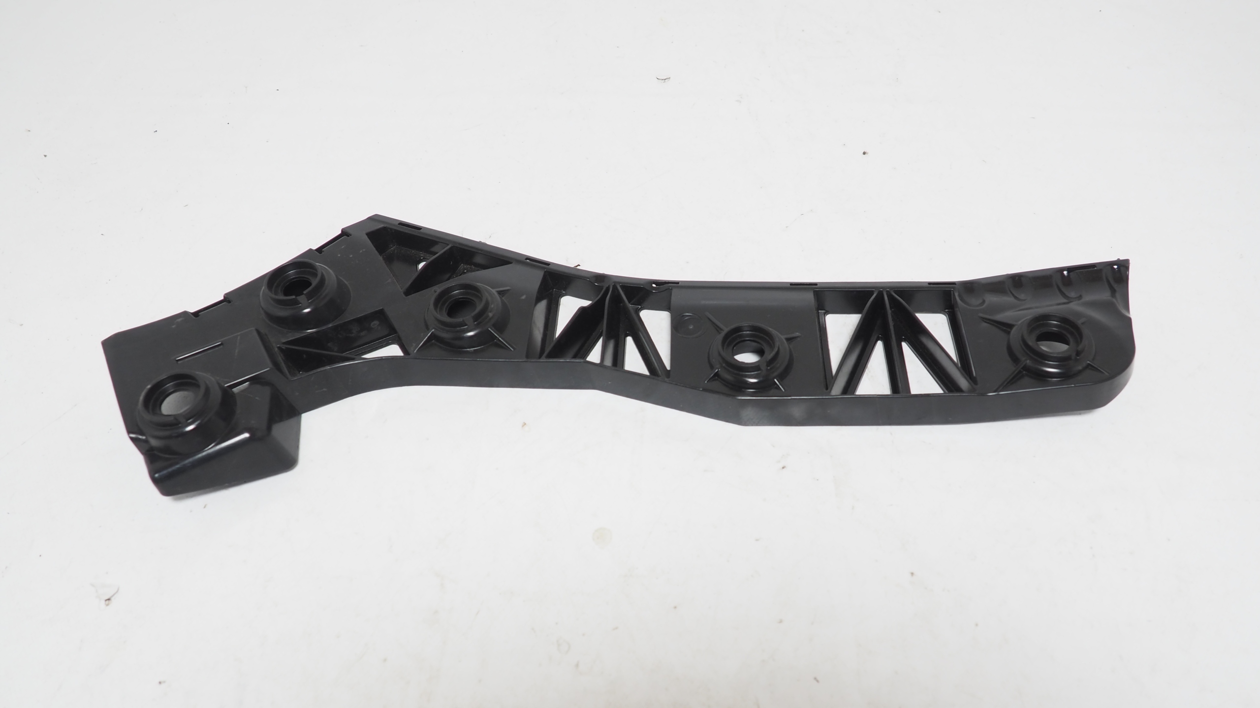 Seat Tarraco bumper bracket left rear part 5FJ807393D