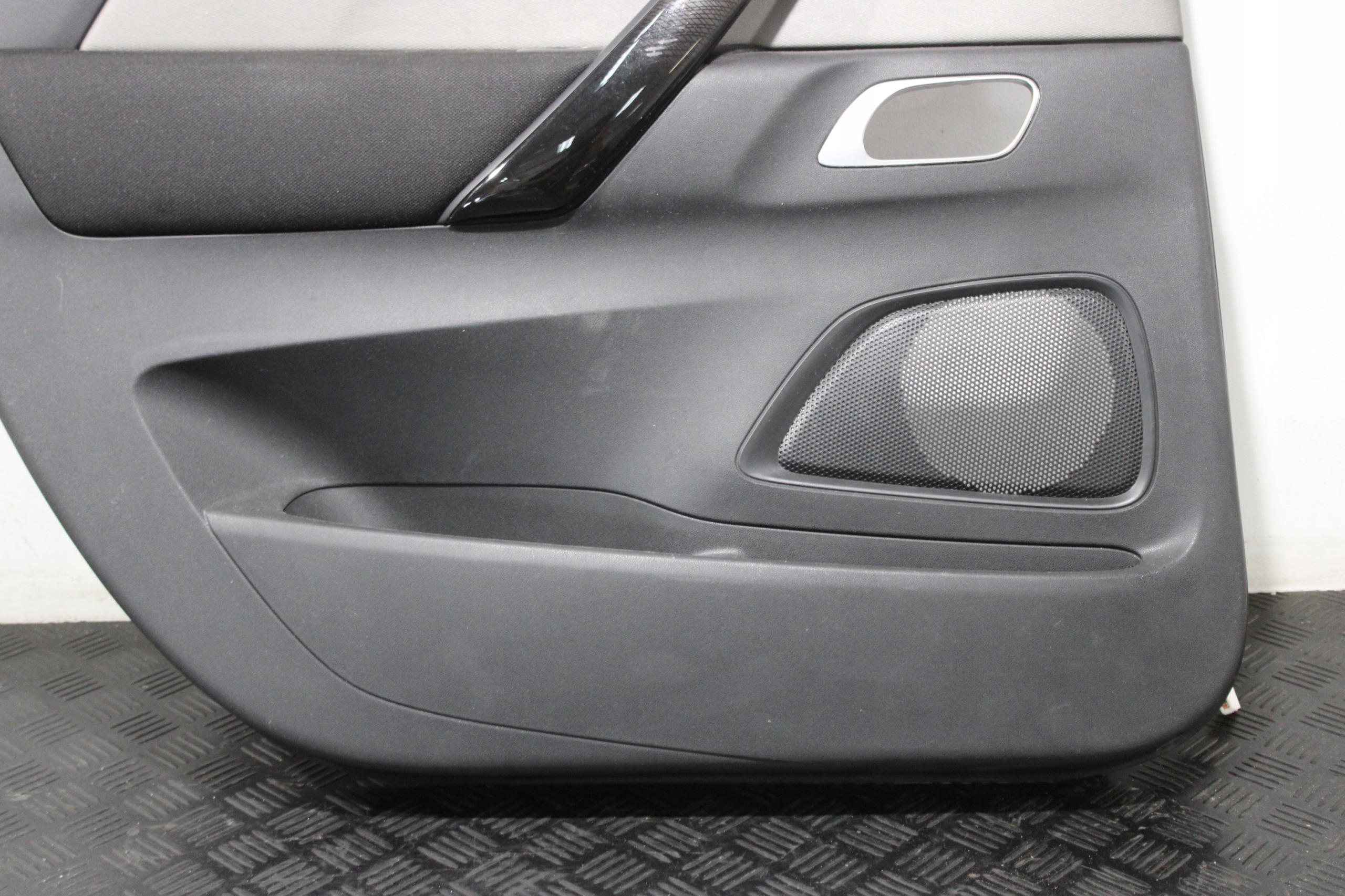 upholstery side door left rear part C4 GRAND PICASSO II 2