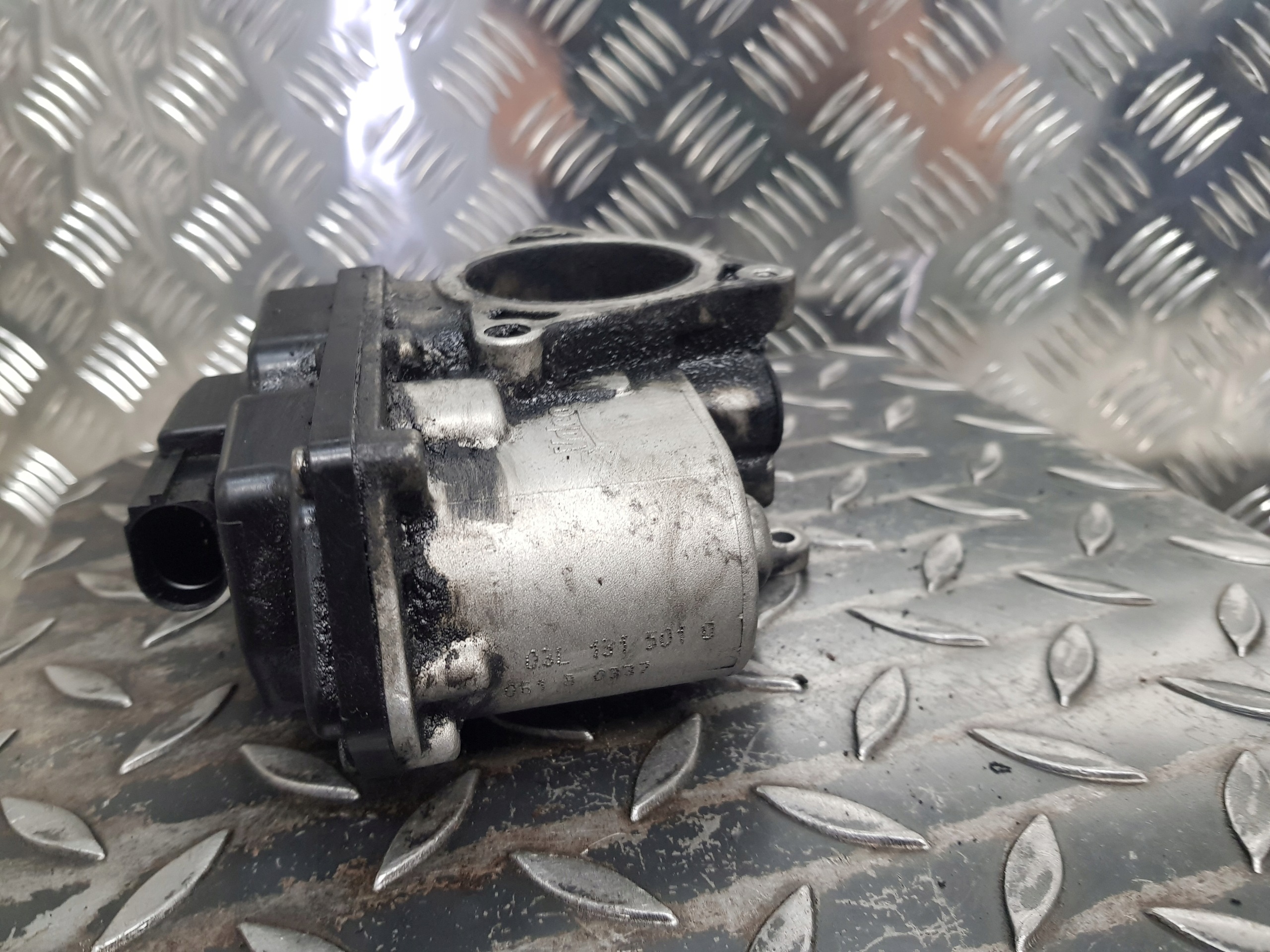 AGR-Ventil VOLKSWAGEN PASSAT B6 03L131501D