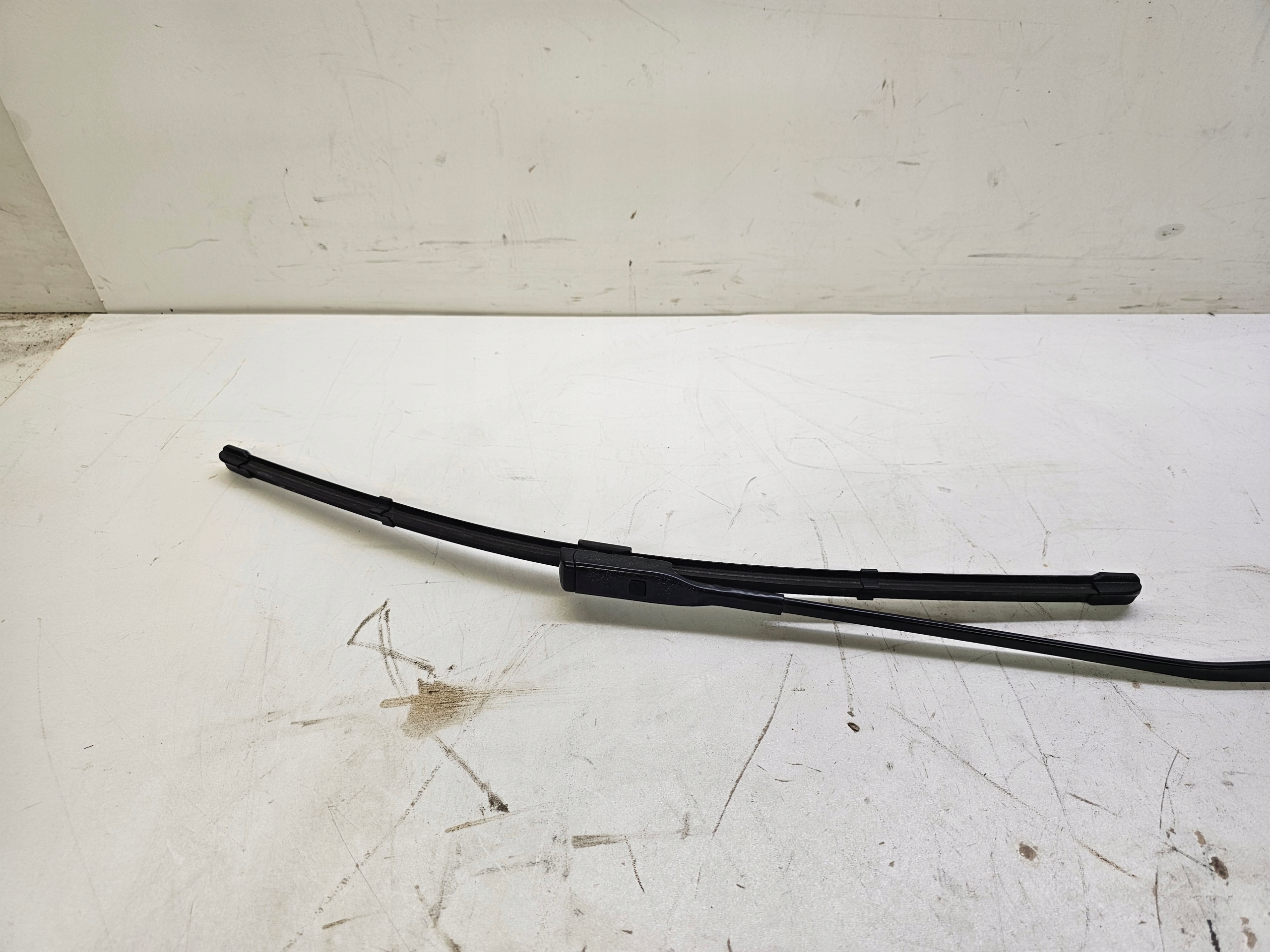 wiper arm right AUDI A6 C7 A7 4G1955408D