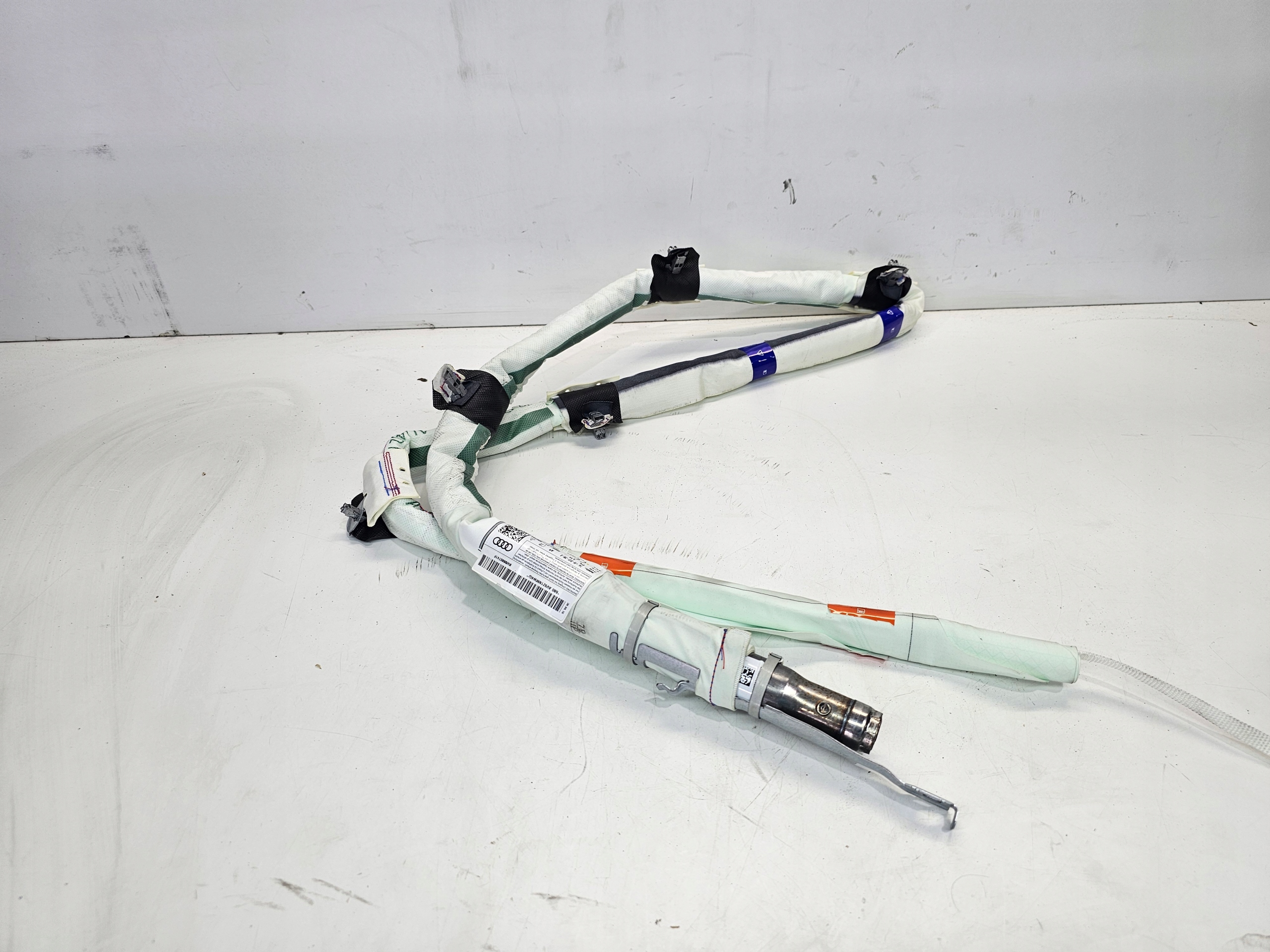 Dachvorhang Airbag links AUDI A4 B9 AVANT 8W9880741F Original