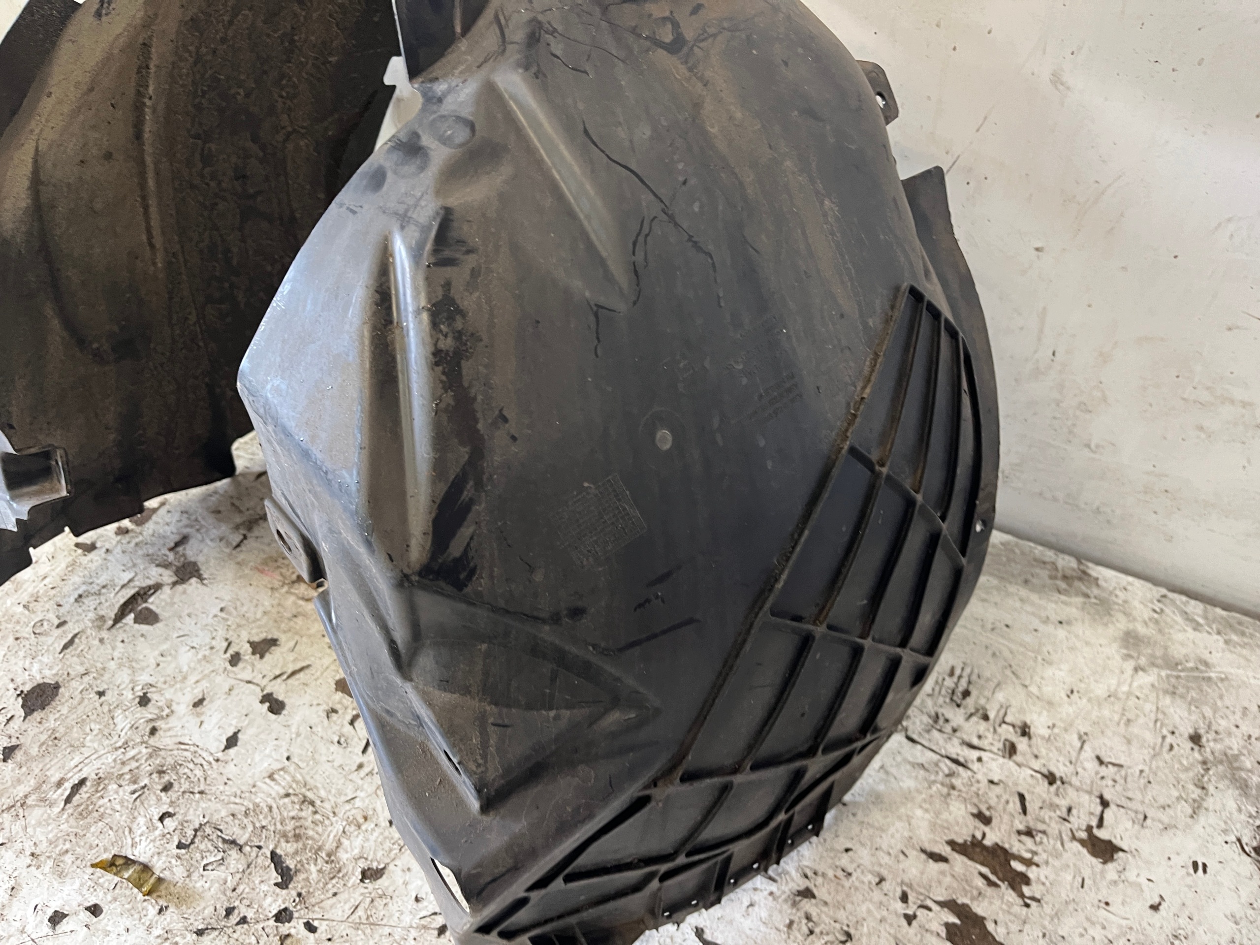 OPEL CORSA E mudguard left front original left front