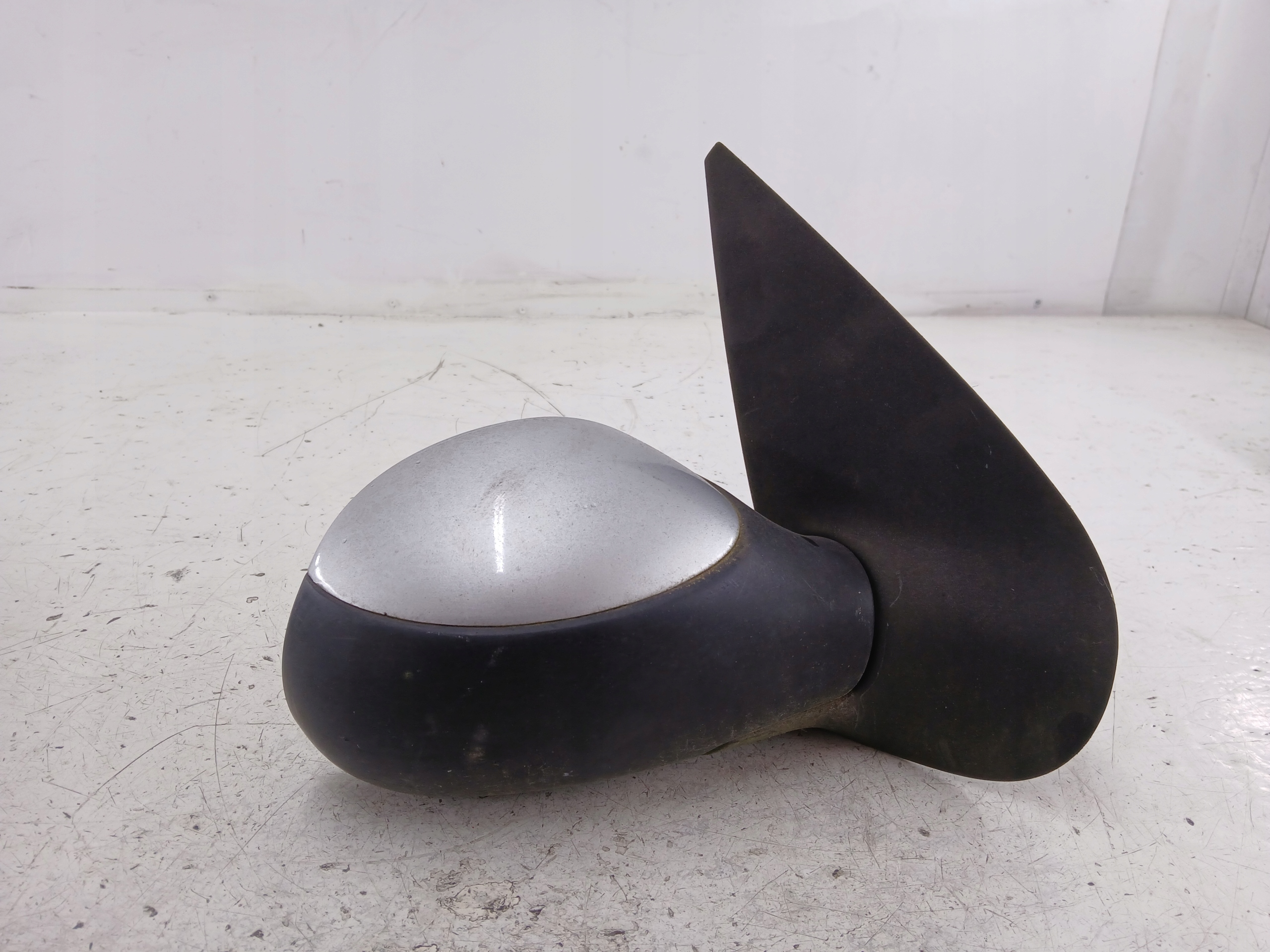 PEUGEOT 206 mirror right manually silver