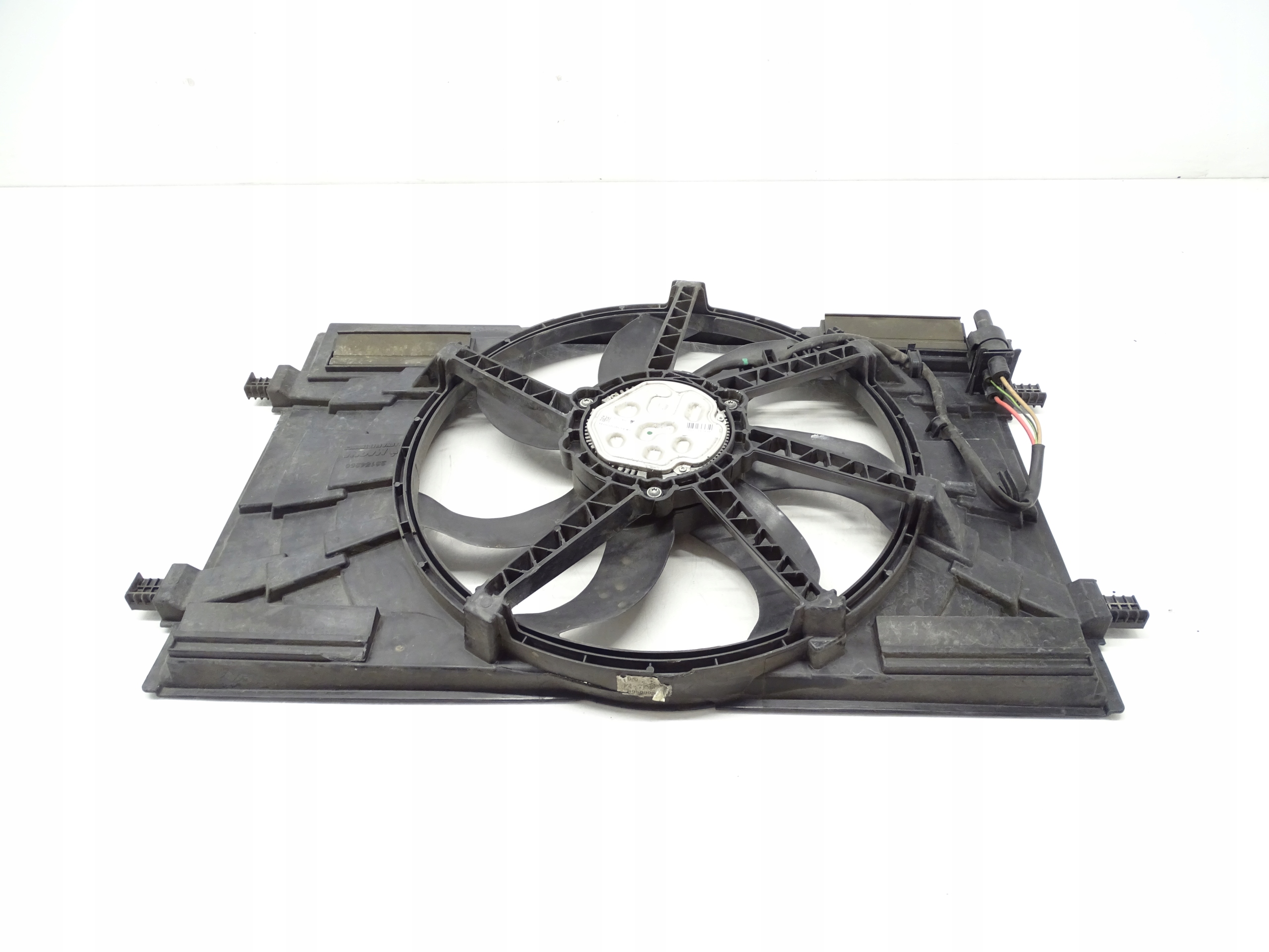 ventilátor chladiče VW AUDI SKODA SEAT 5Q0121203AA