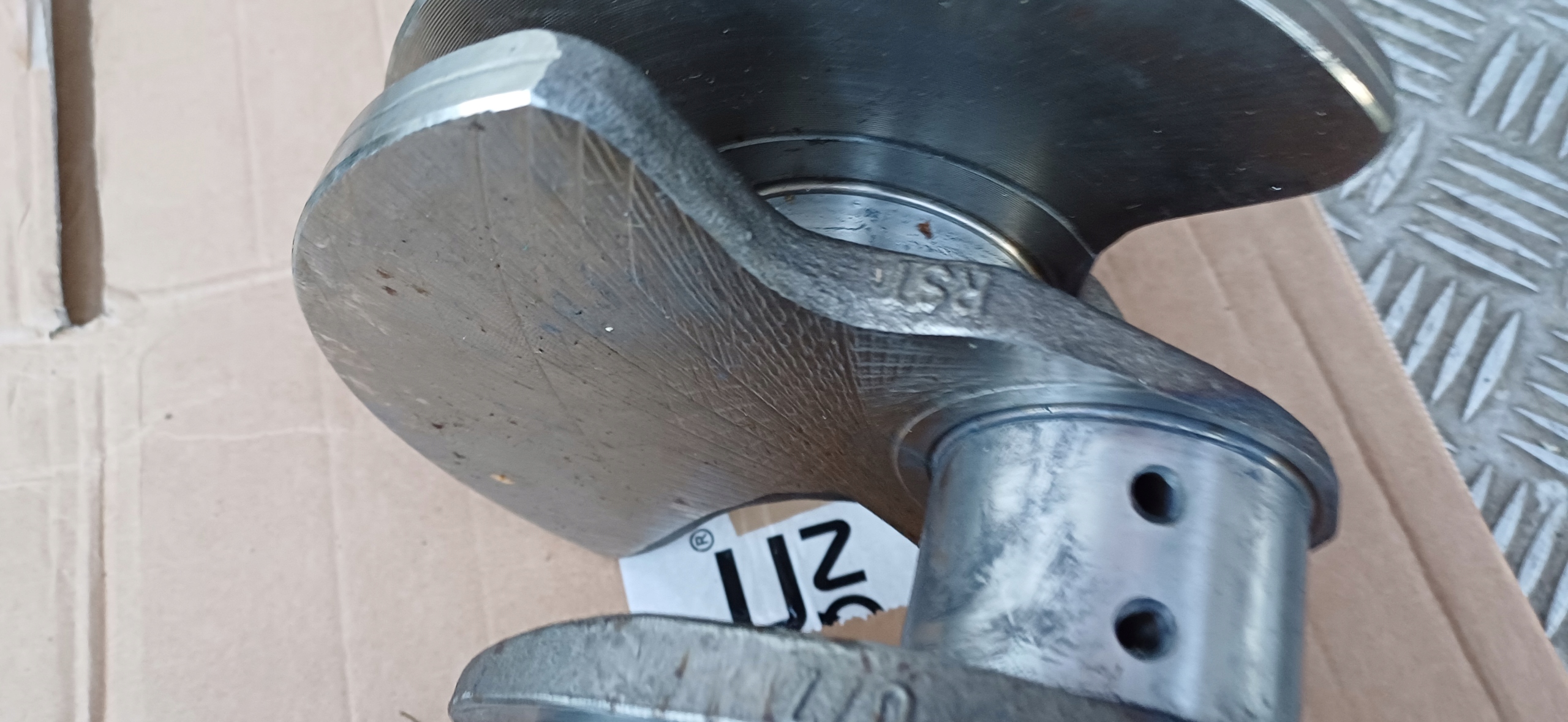 AUDI A6 C5 4.2 V8 crank 770