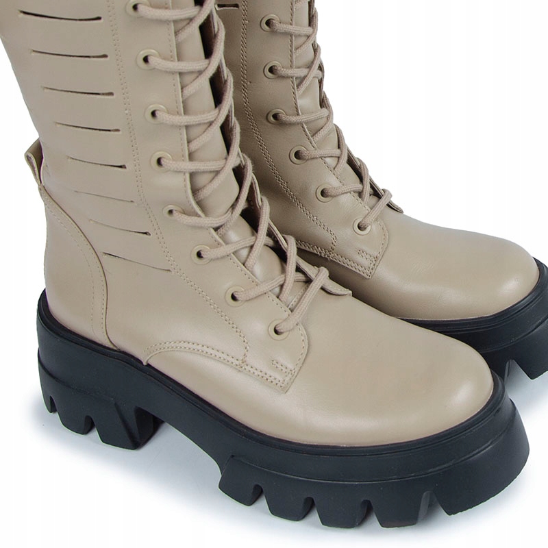 CARINII B8105 KOZAKI BOTKI AŻUROWE SKÓRA BEŻOWE 39 Długość wkładki 25.4 cm