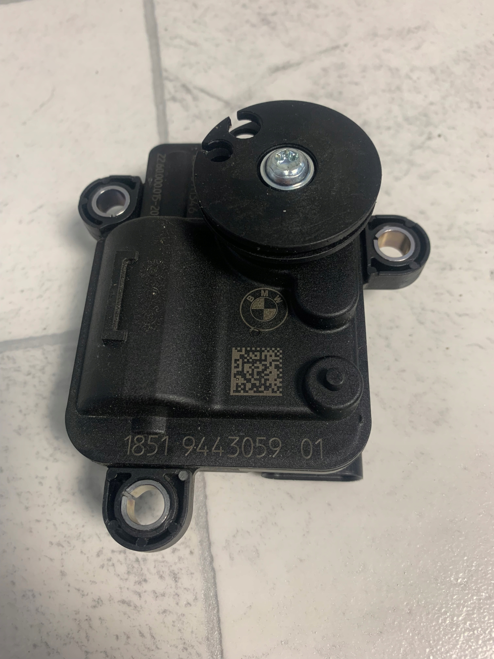 1851944305901 - Двигатель управления выхлопной заслонкой BMW R 1250 GS