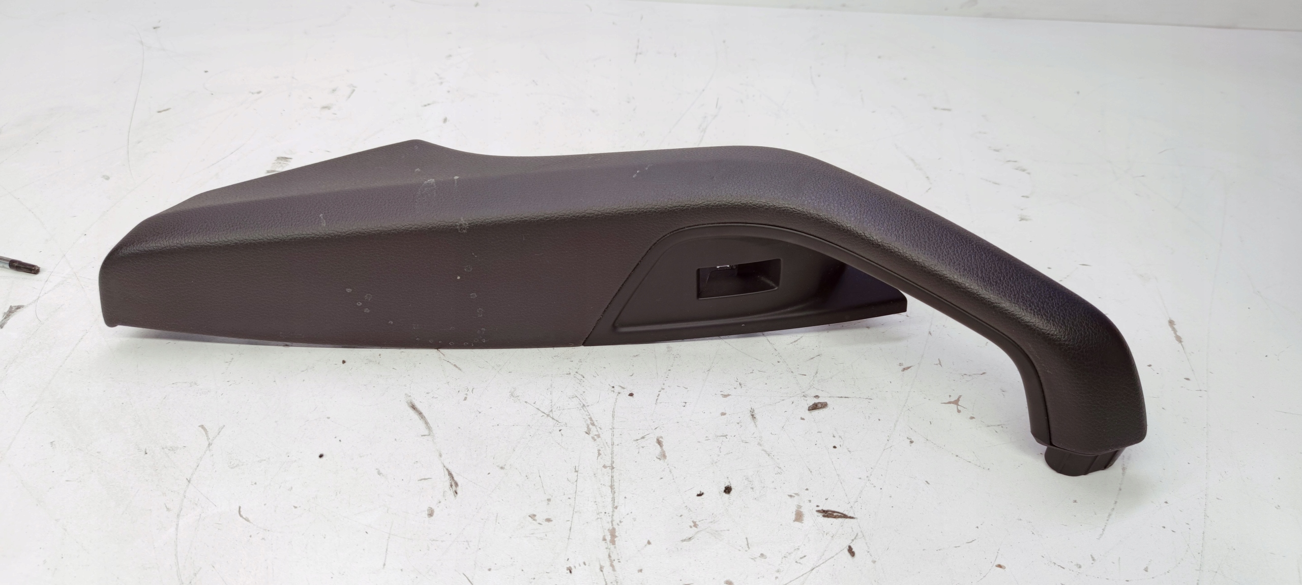 armrest right rear part AUDI A4 B9 8W0867374D