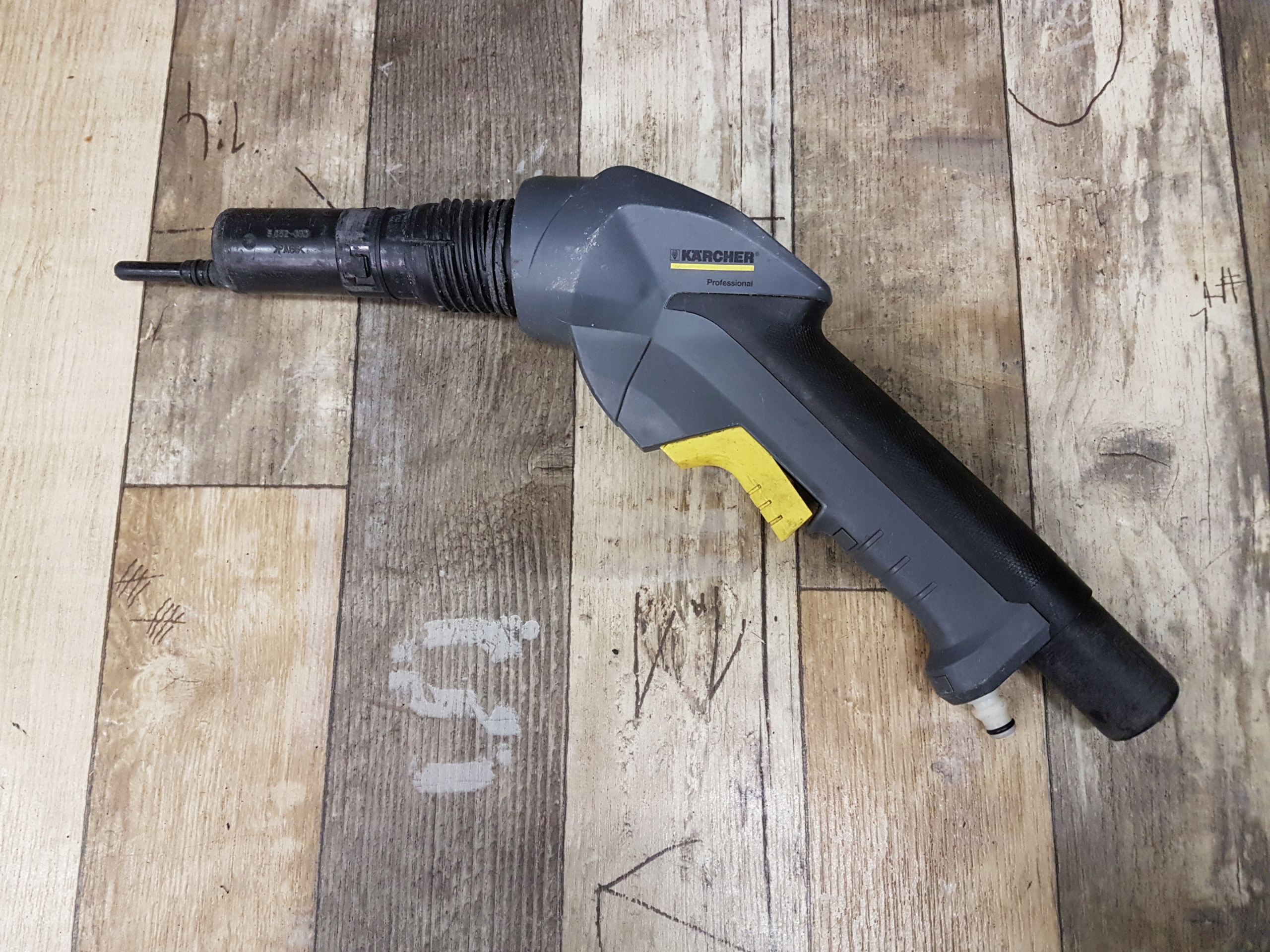 KARCHER Puzzi Pistolet Rączka Rękojeść EAN (GTIN) 4054278065991