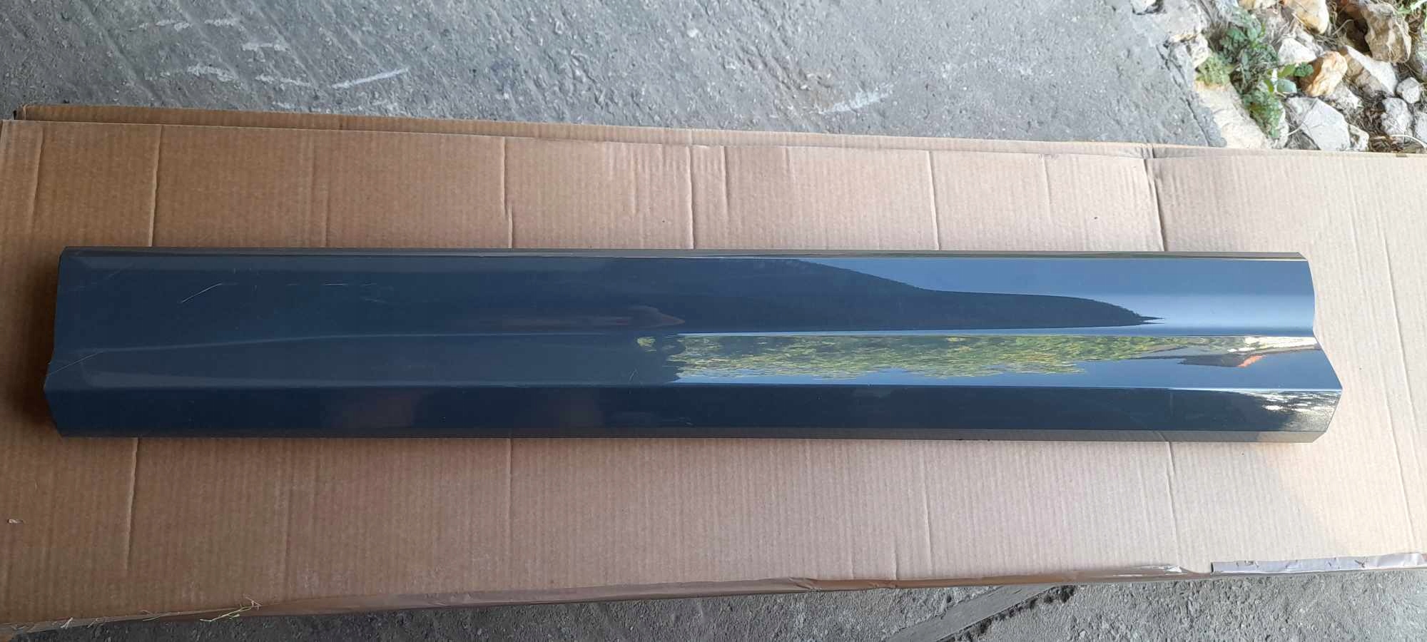 moulding door left front AUDI Q2 GA 2017- 81A853959A