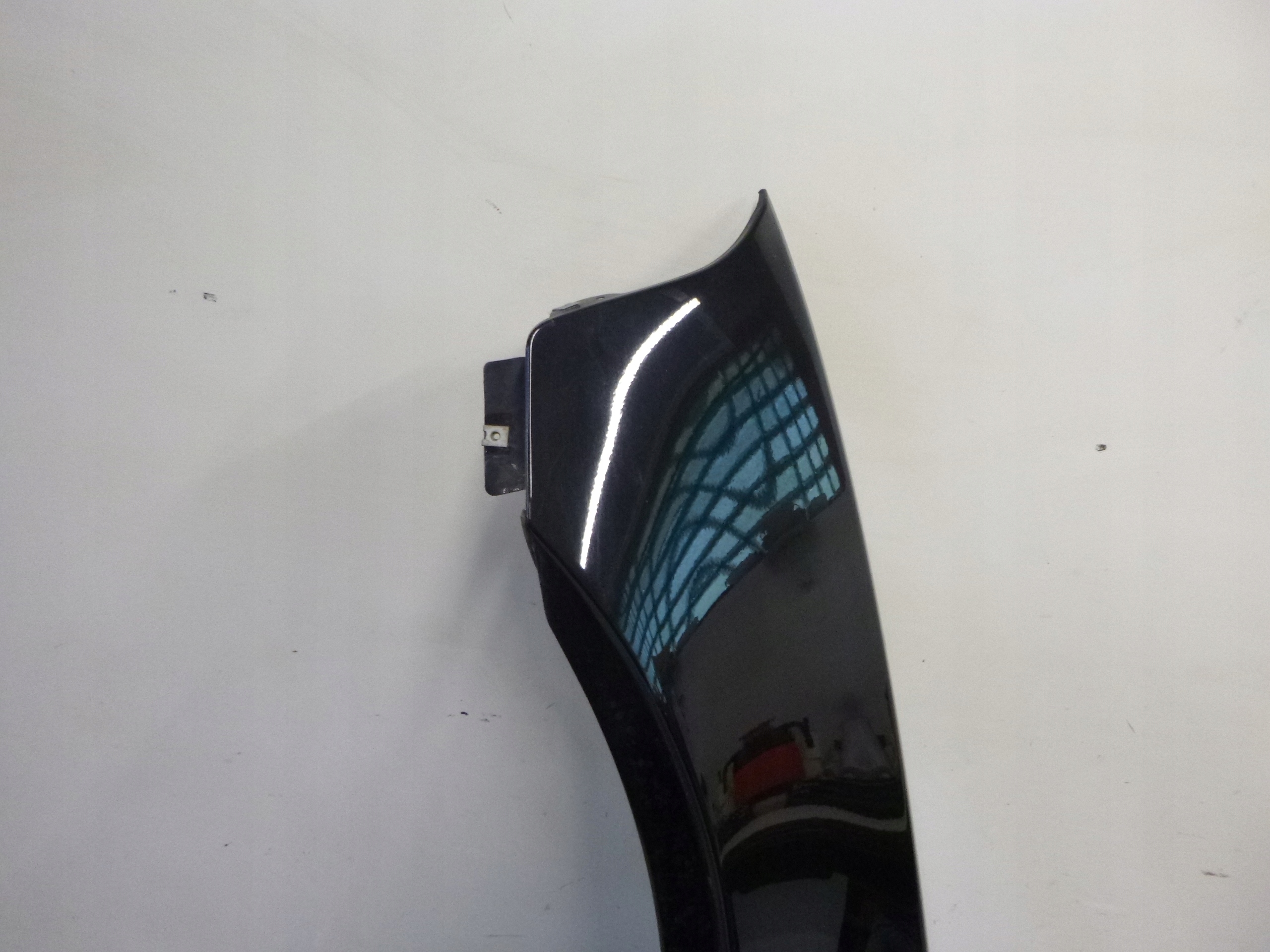 fender left BMW X3 E83 475/9 2008r.
