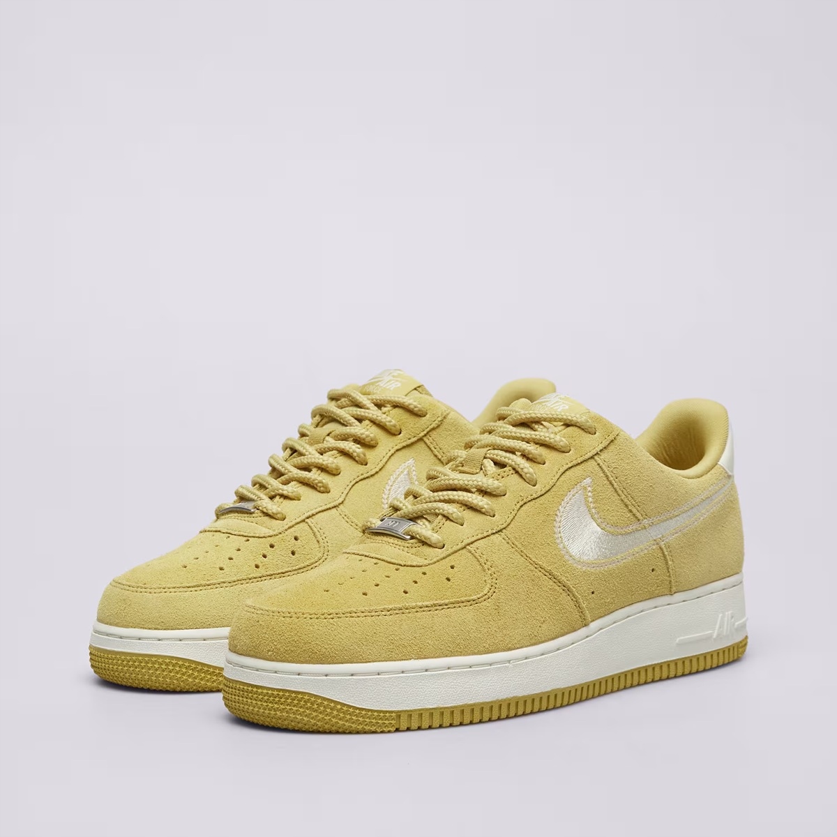 Pánské boty Nike Air Force 1 07 LV8 vel. 44